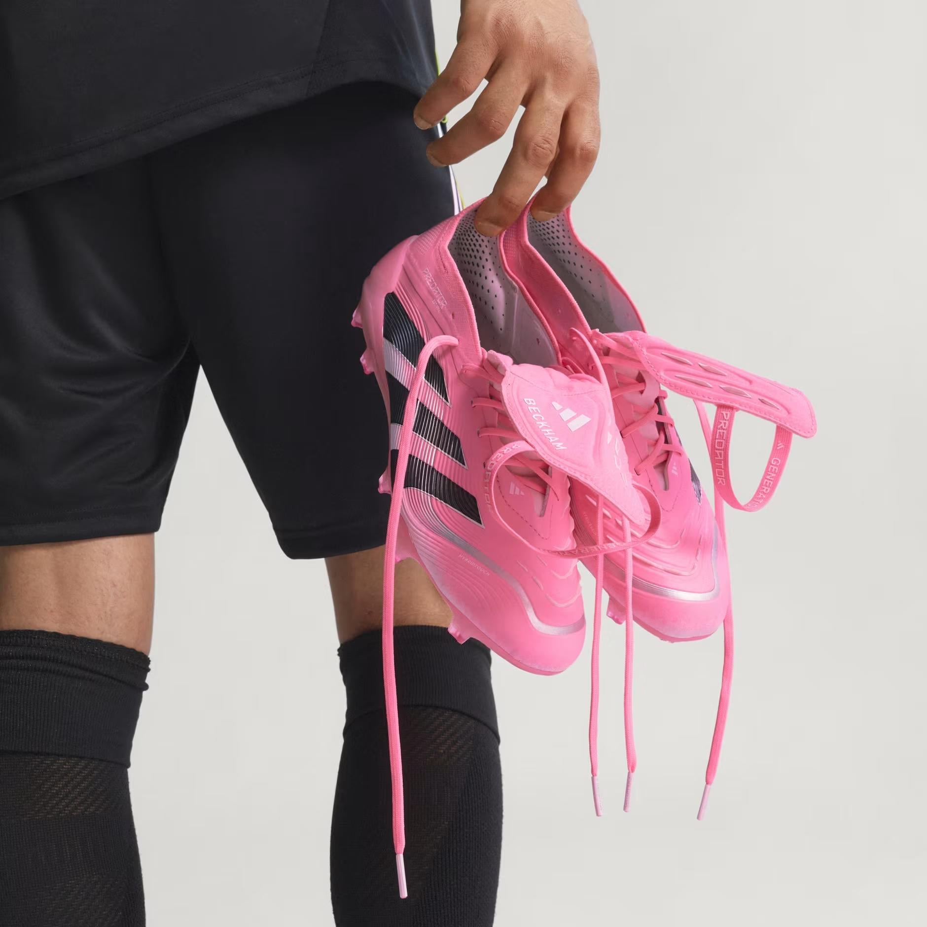 Adidas Pembe Adidas Predator Elite Erkek
