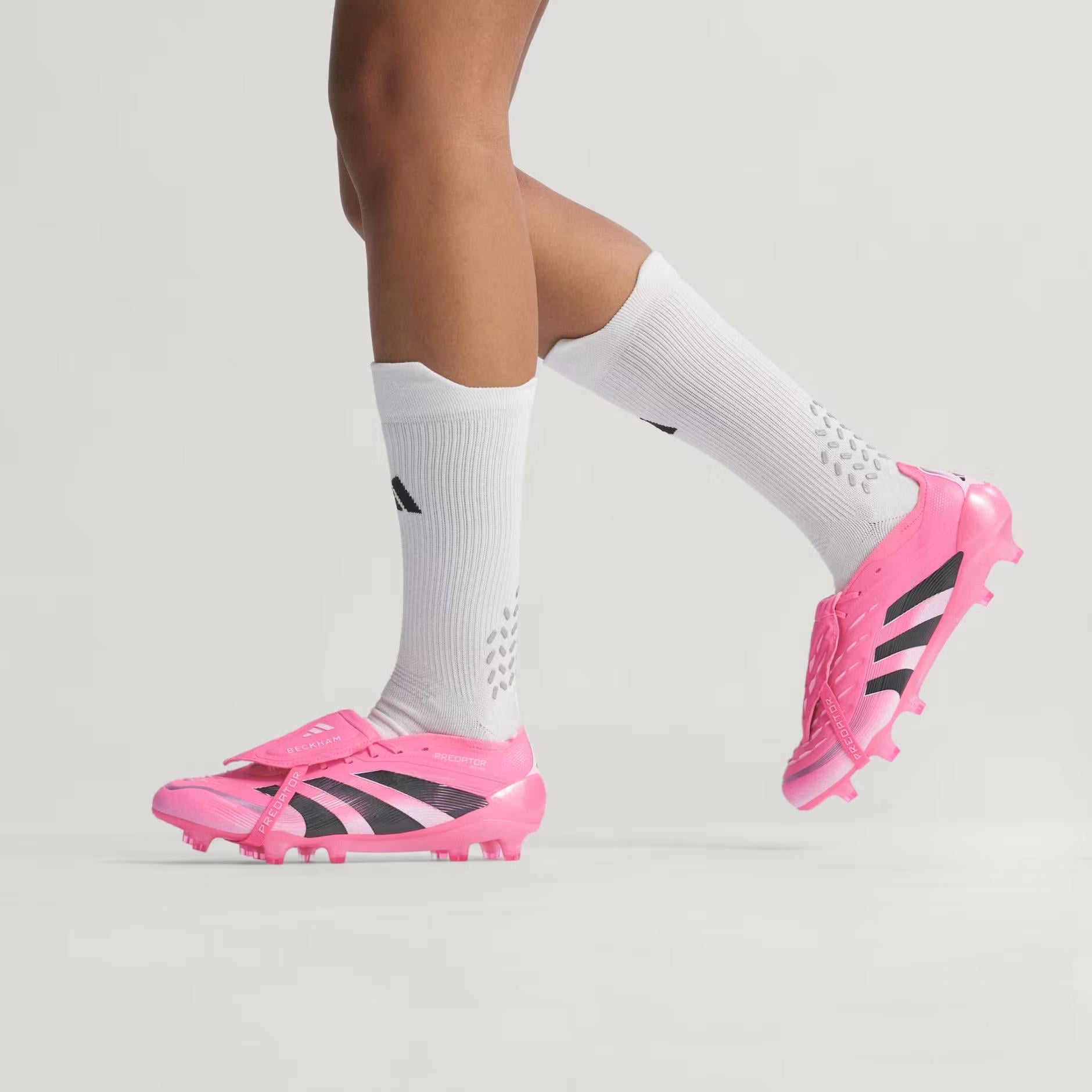 Adidas Pembe Adidas Predator Elite Erkek