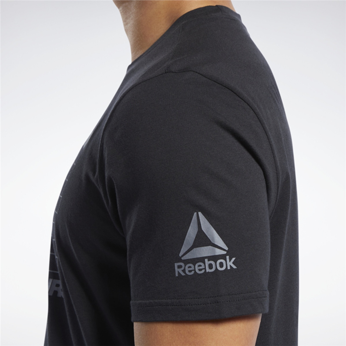 Reebok UFC FG Logo Erkek Tişört