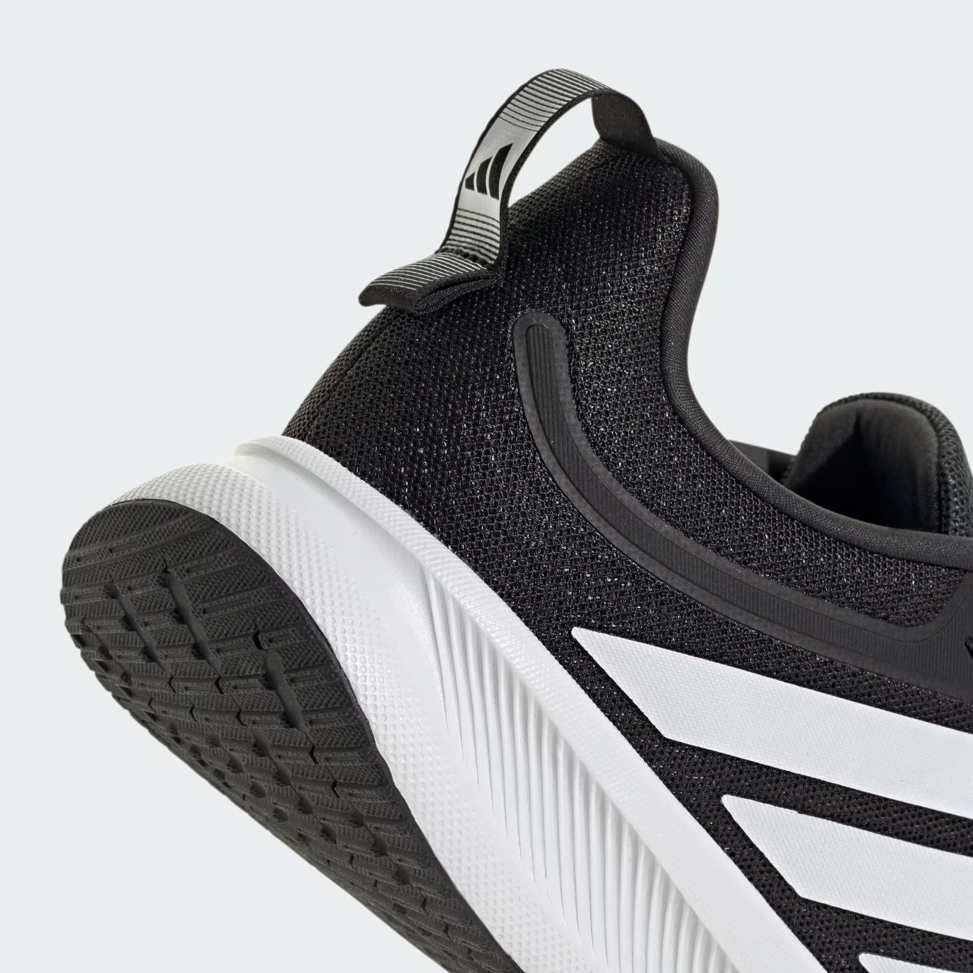 Adidas Siyah Adidas Runblaze jq0630