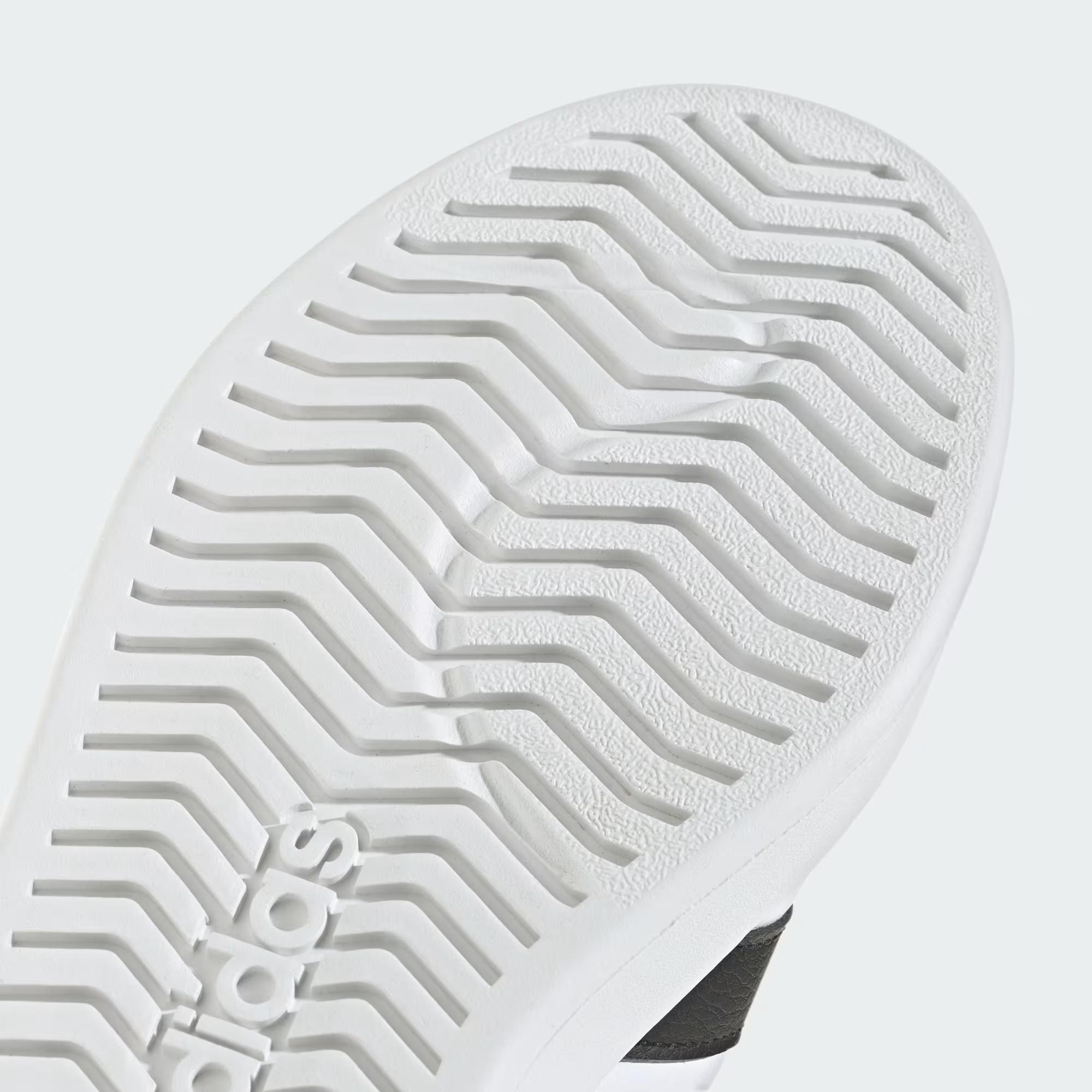 STREETTALK - ADIDAS SIYAH