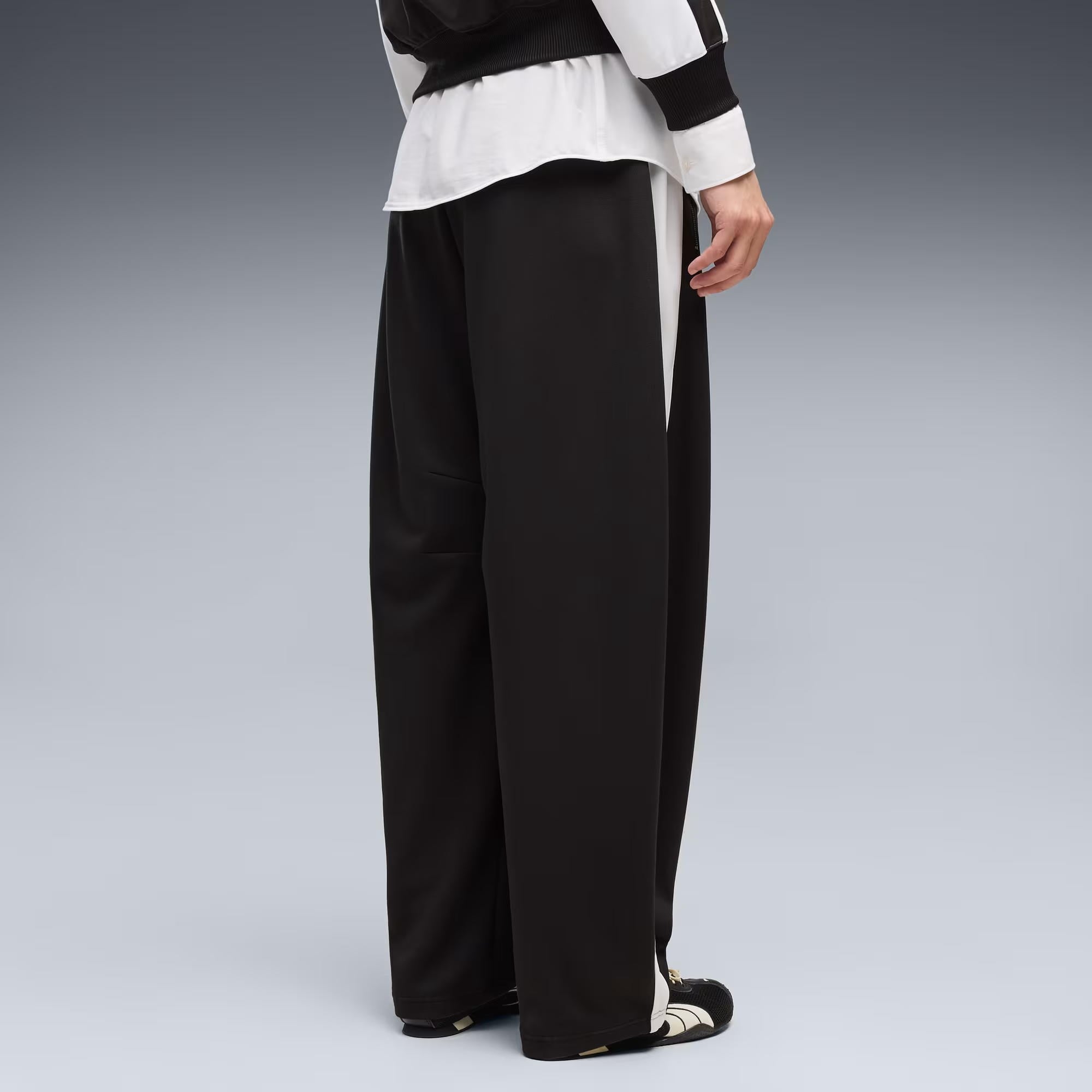 T7 Barrel Track Pants - PUMA 01