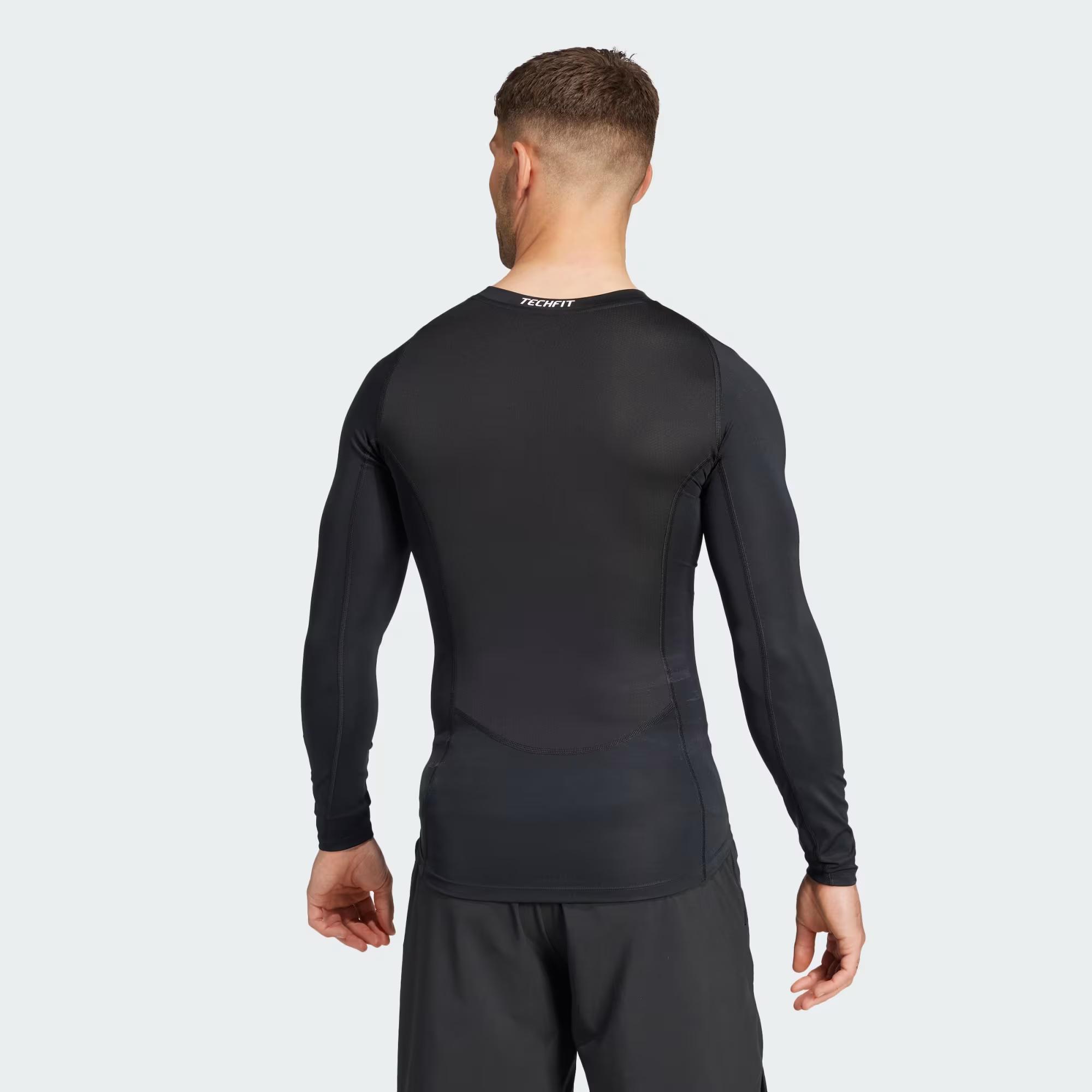 tf-ls-tee-adidas-siyah-d5-4c3.jpg