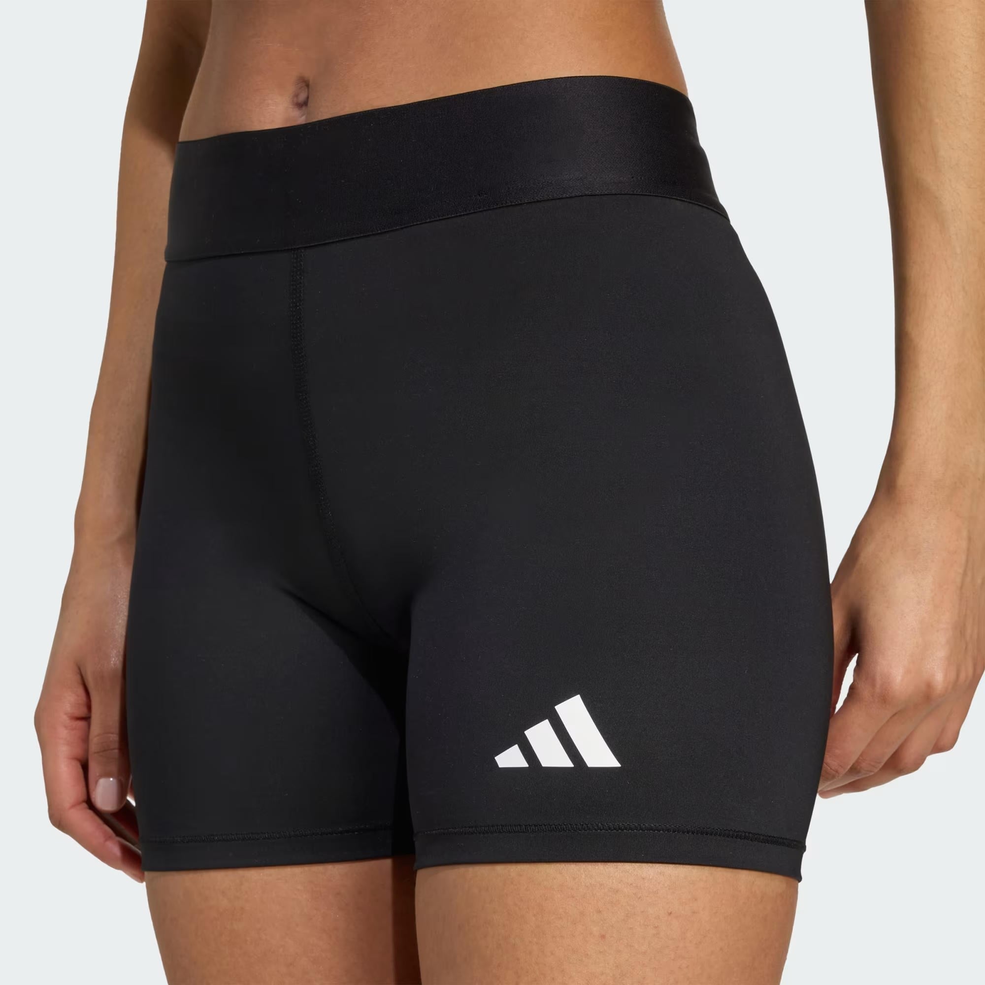 TF VB Shorts W - ADIDAS SIYAH