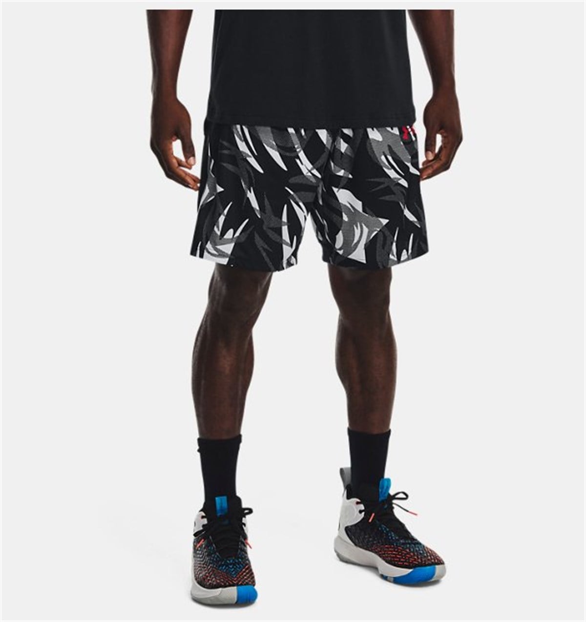 UA BASELINE 10'' PRINT SHORT - FÜME