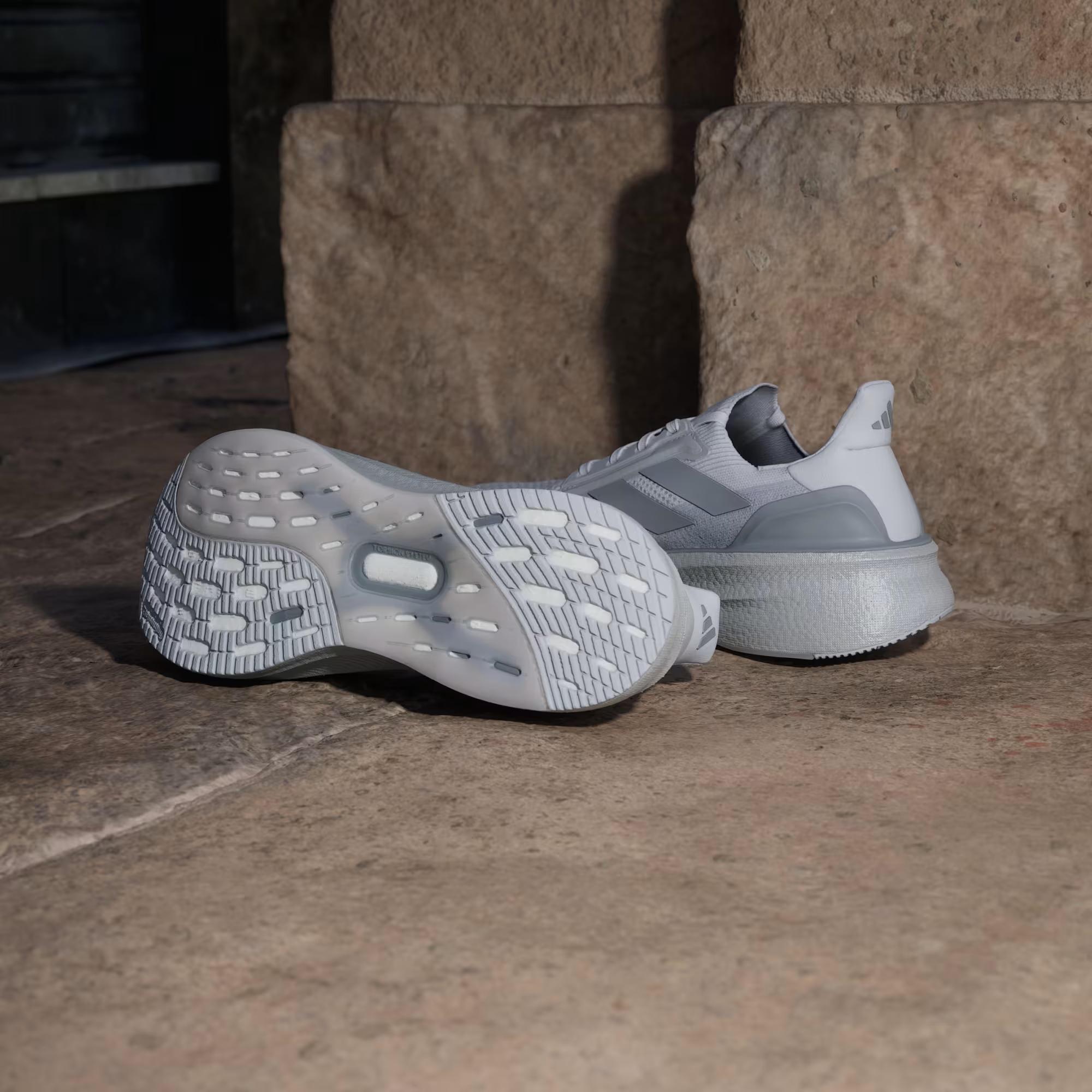 ULTRABOOST 5X - ADIDAS SIYAH