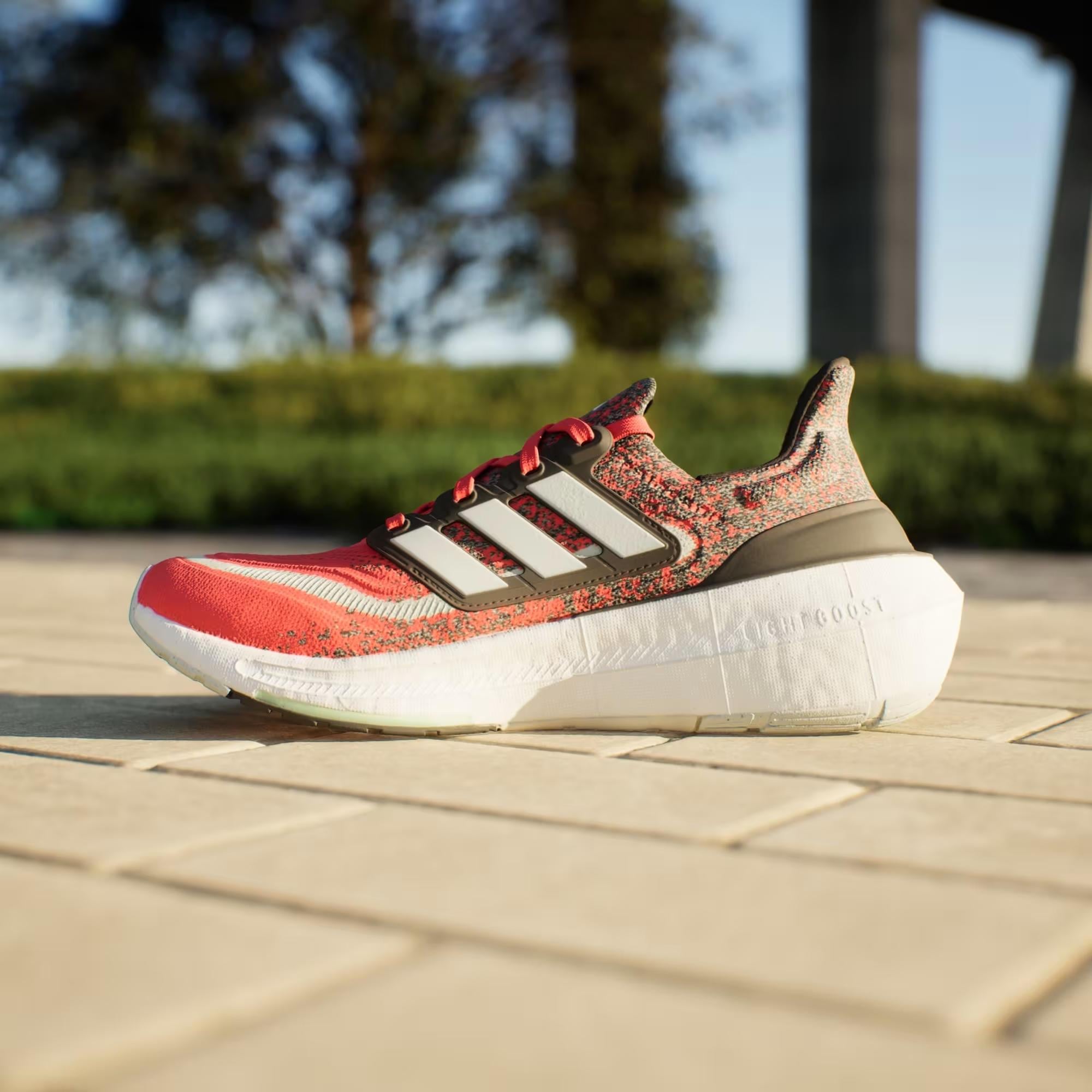ULTRABOOST LIGHT - ADIDAS SIYAH