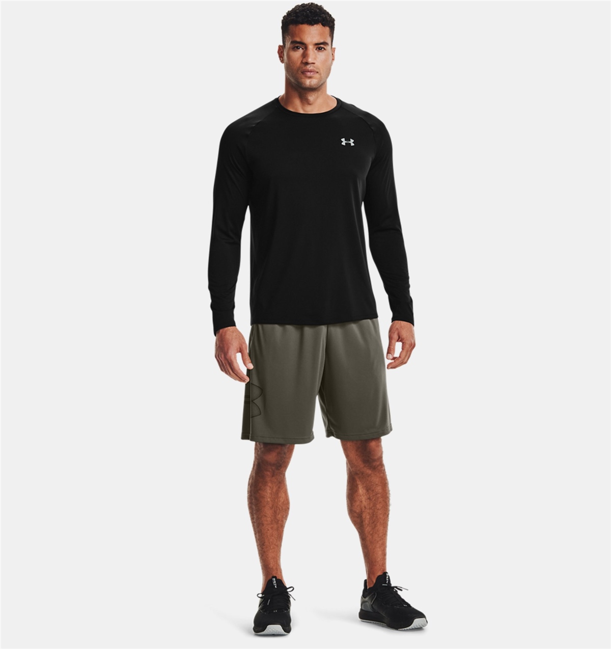 Under Armour Tech Graphic Erkek Şort