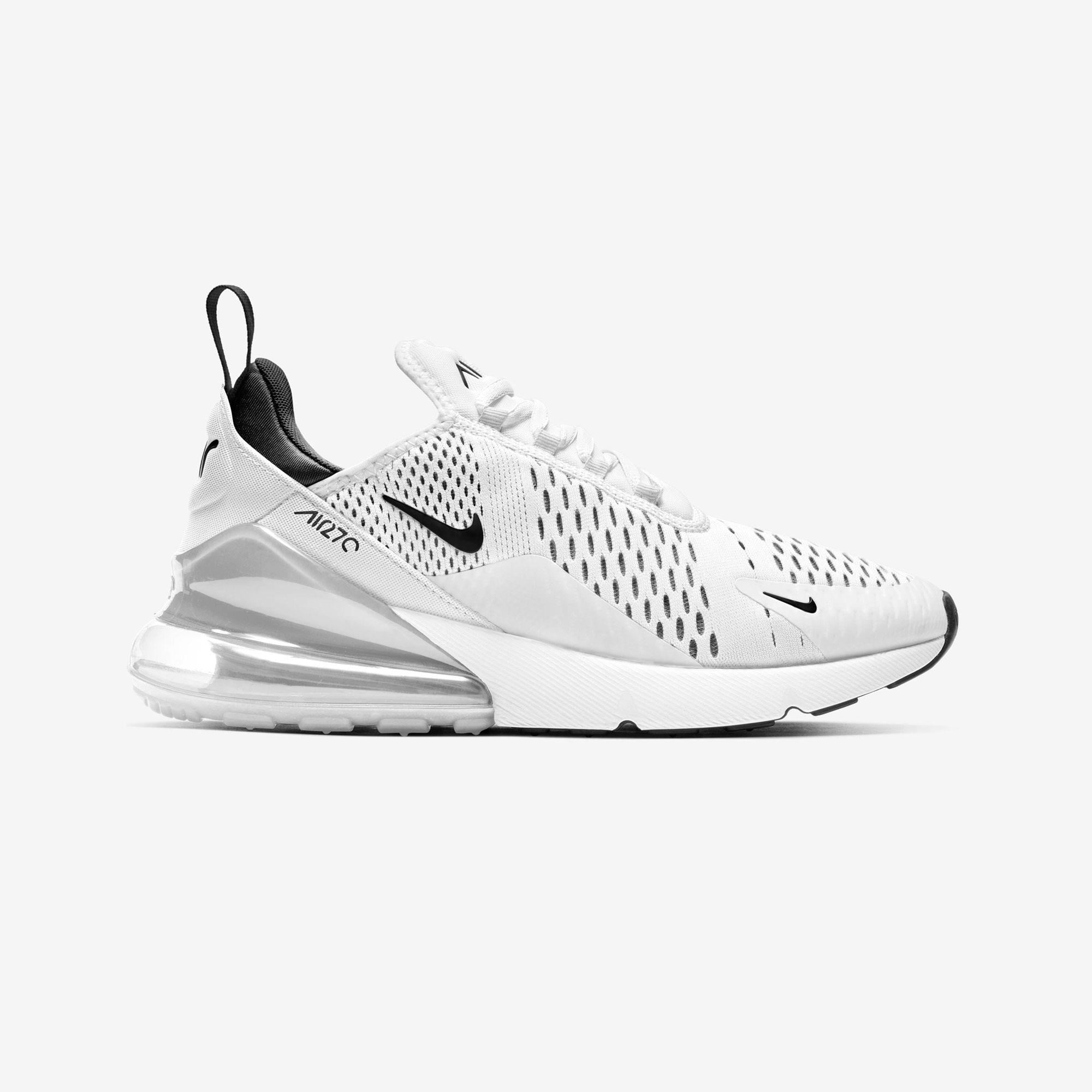 Nike Beyaz Nike Air Max 270