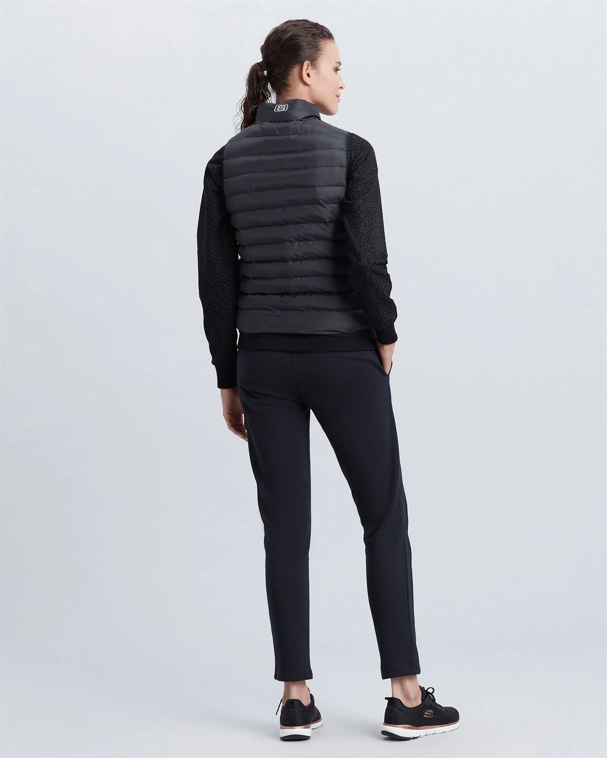 W Essential Vest - SİYAH