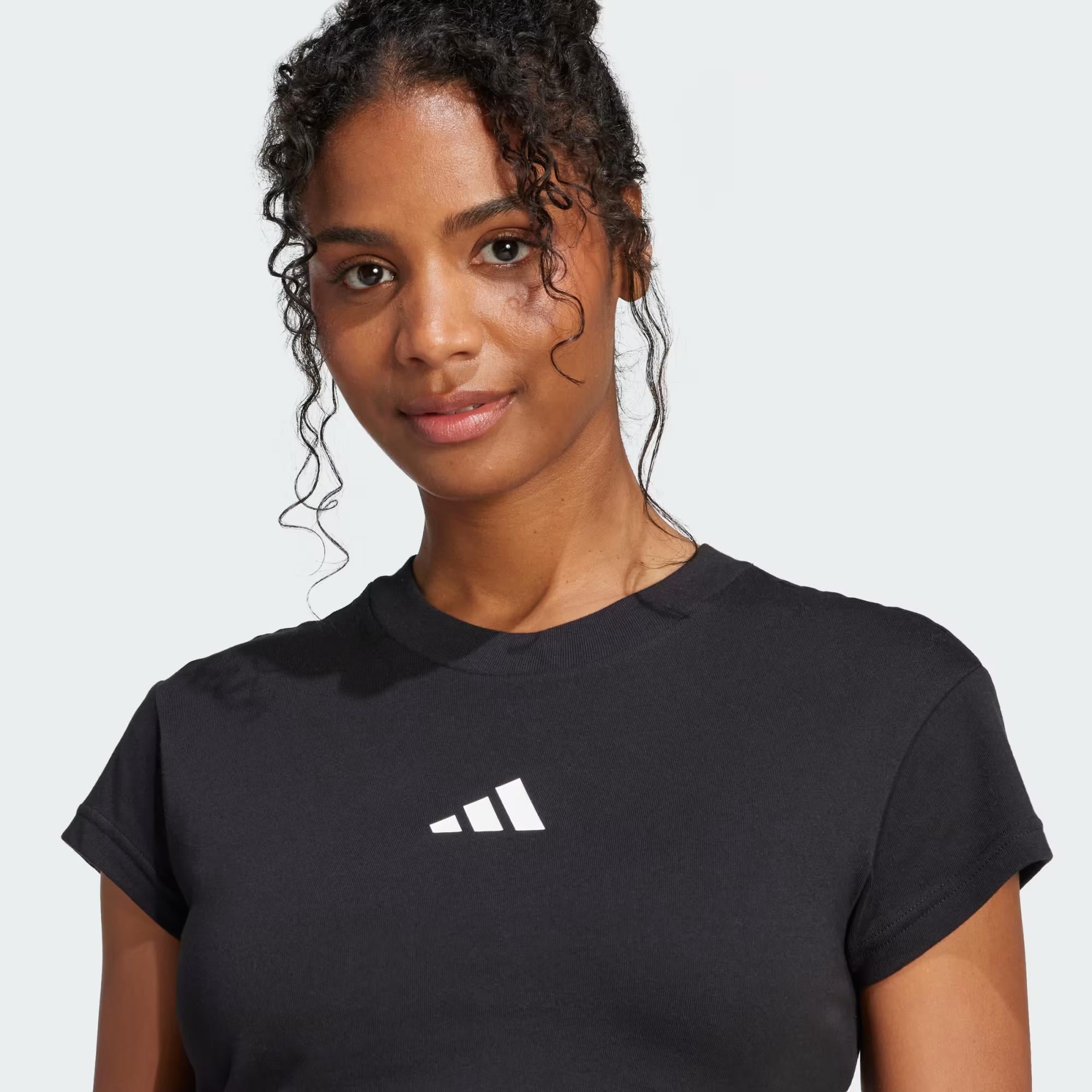 W FI SL BB TEE - ADIDAS SIYAH