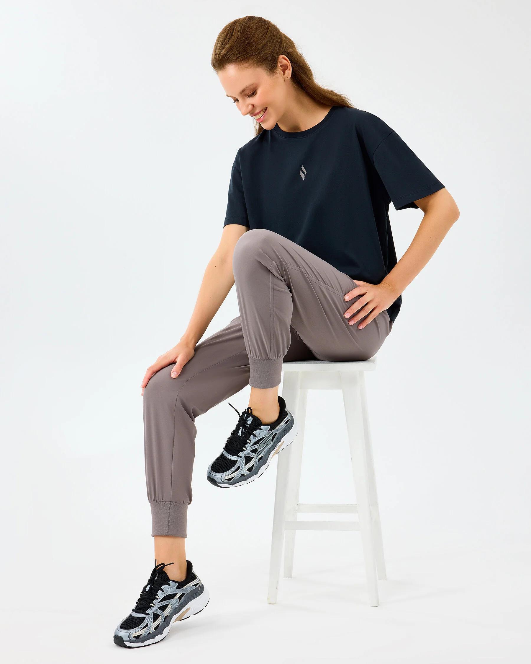 W Light Fabric T-Shirt - 3817