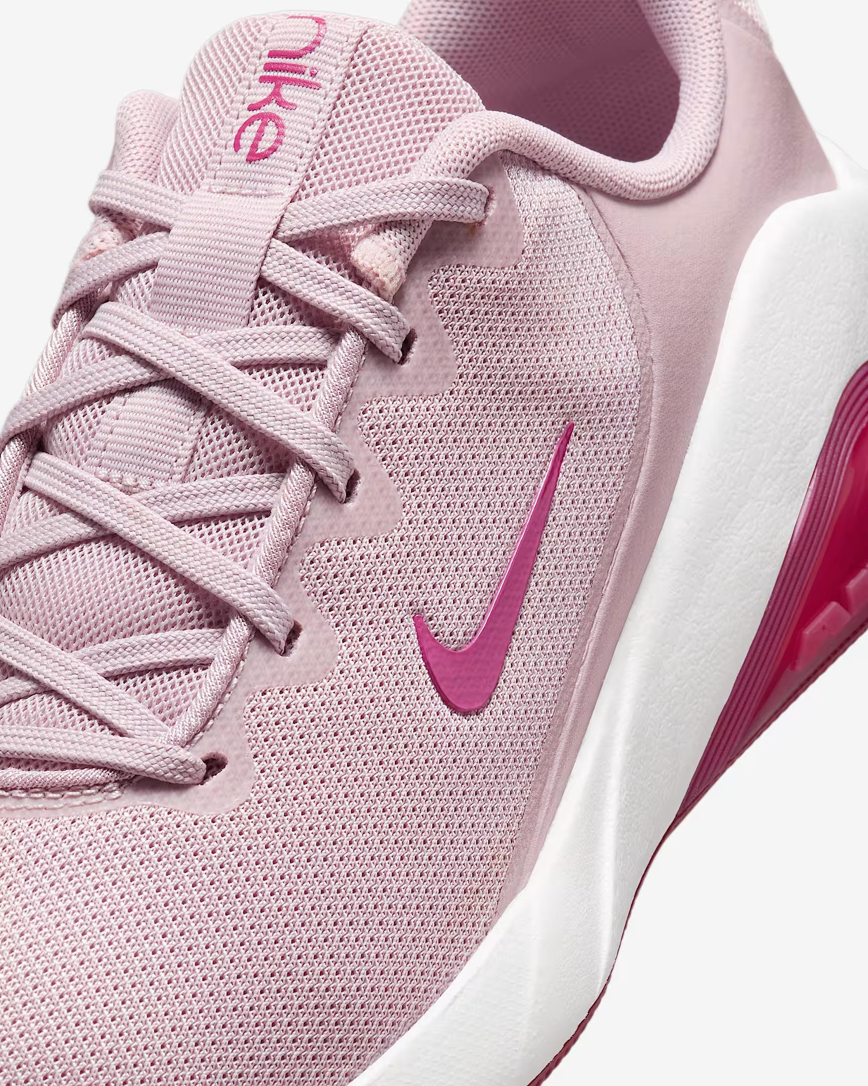 W NIKE AIR ZOOM BELLA 7 - LACİVERT(RUGAN)