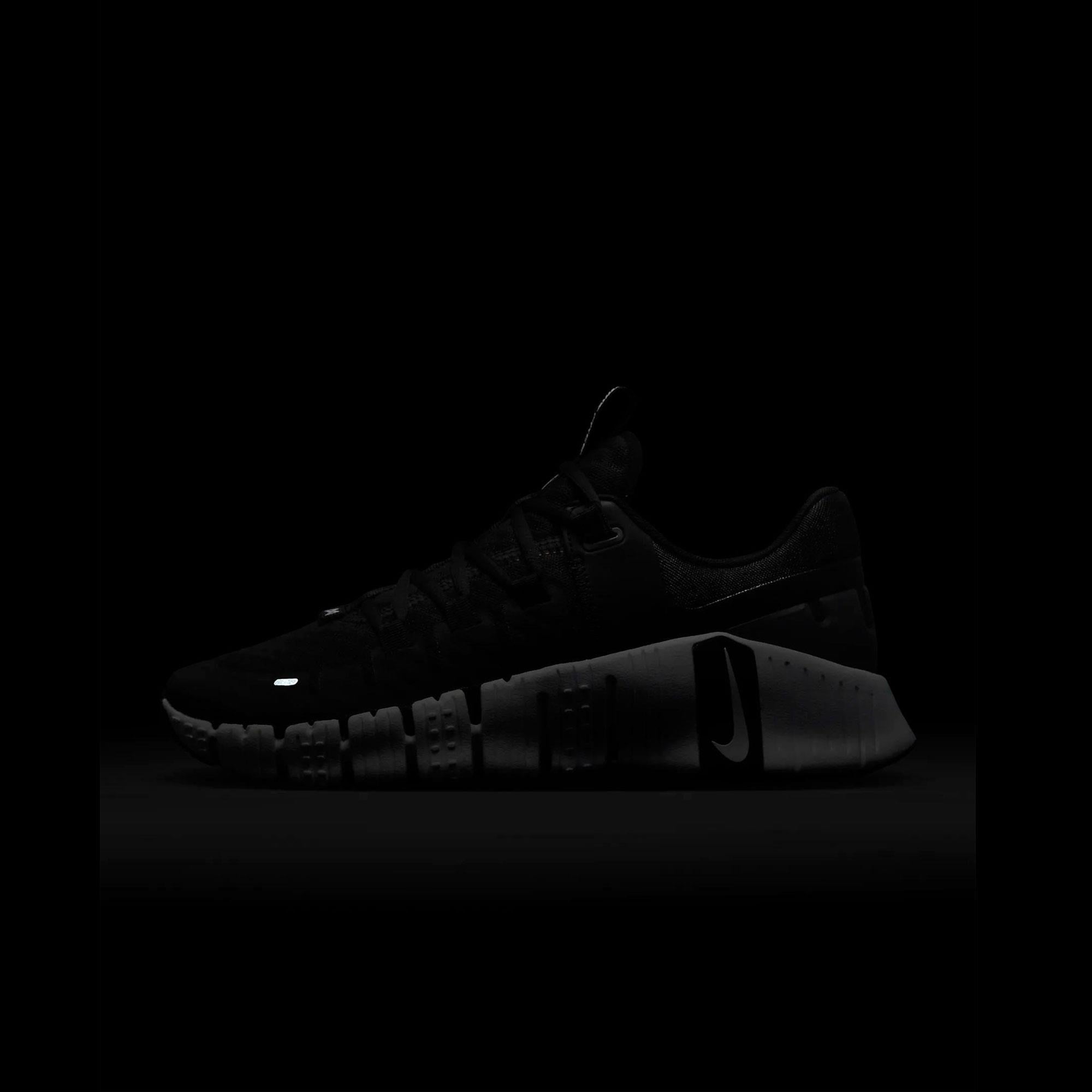 W NIKE FREE METCON 5 - SİYAH
