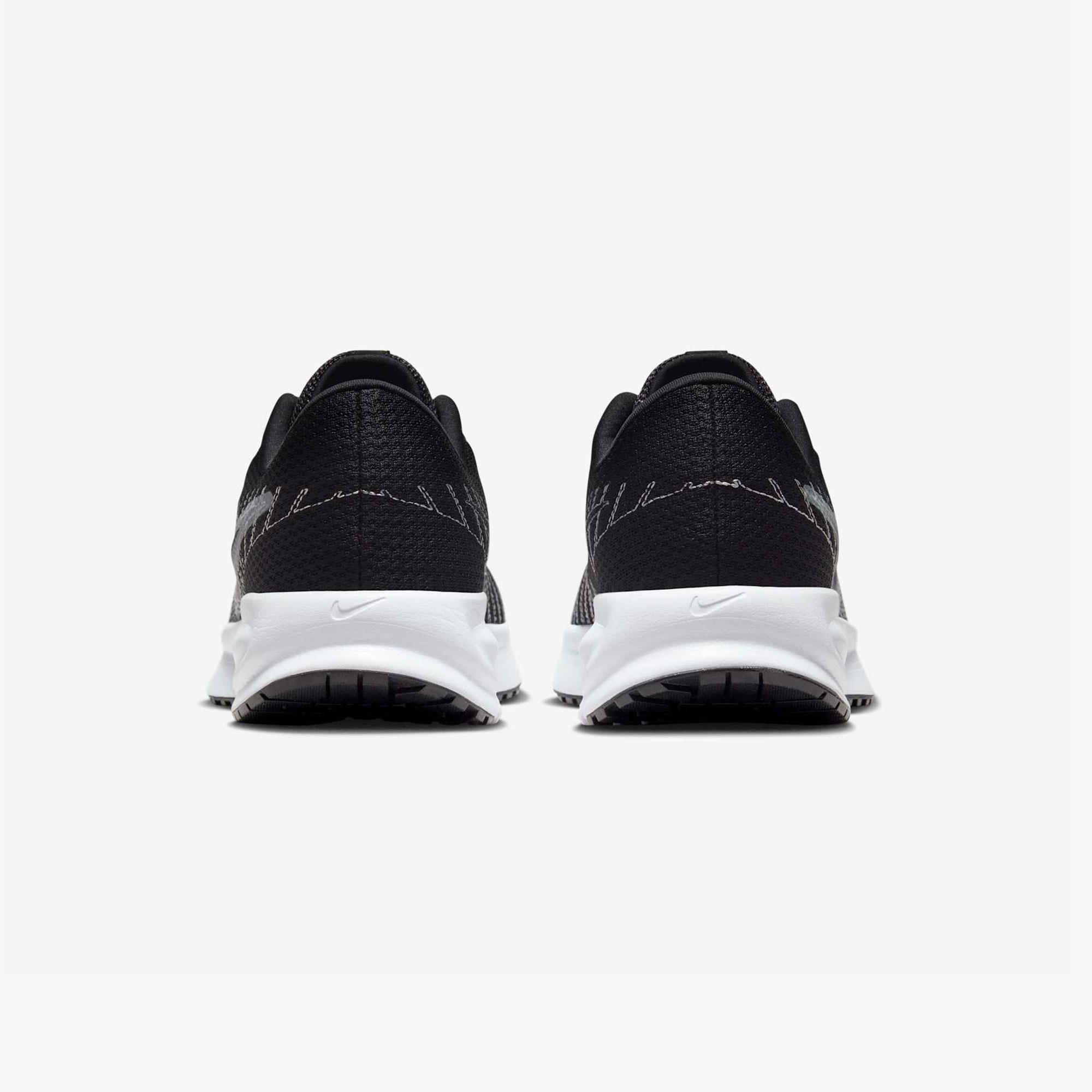 W NIKE RUN DEFY - FÜME