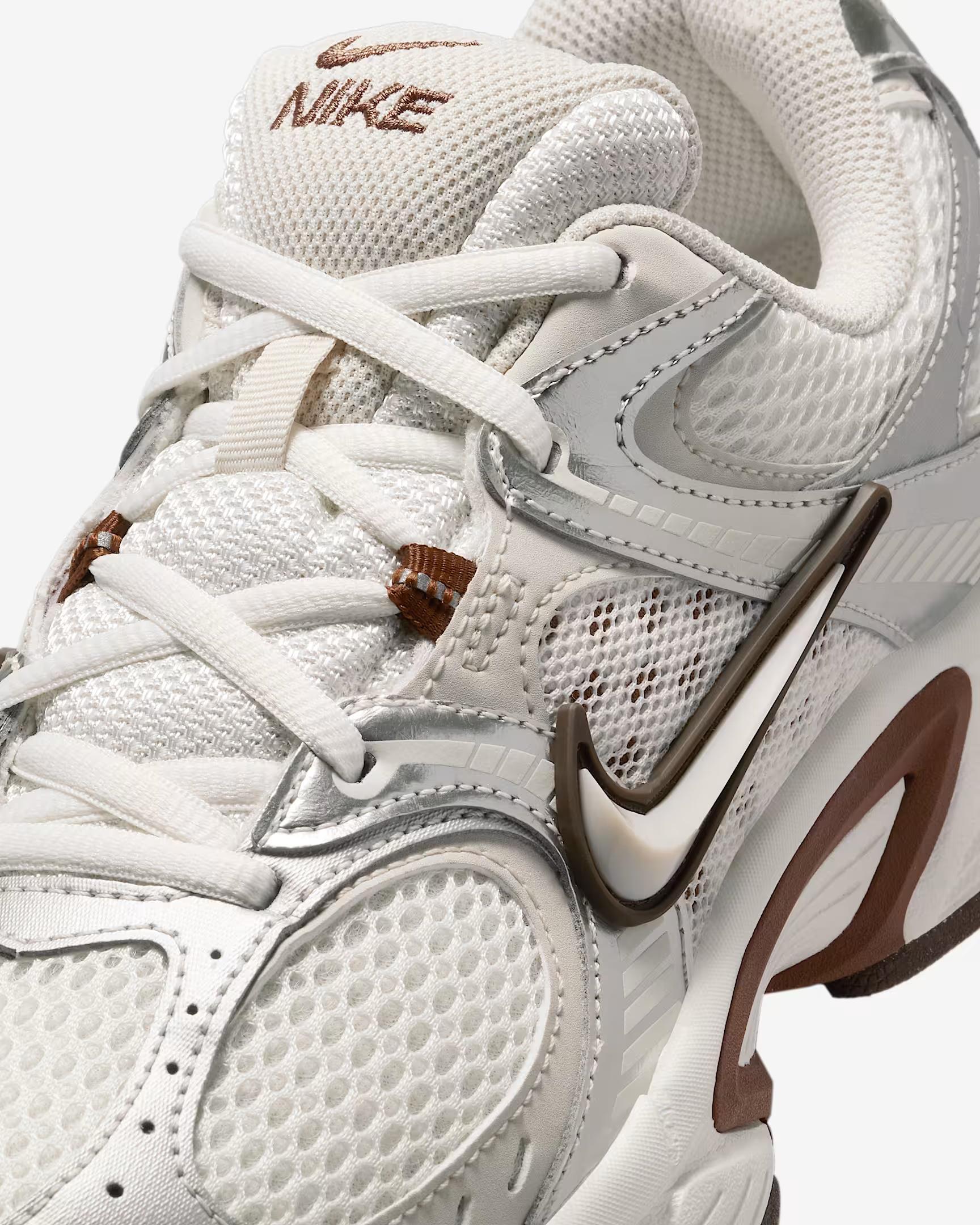 W NIKE V5 RNR - SİYAH(MAT)