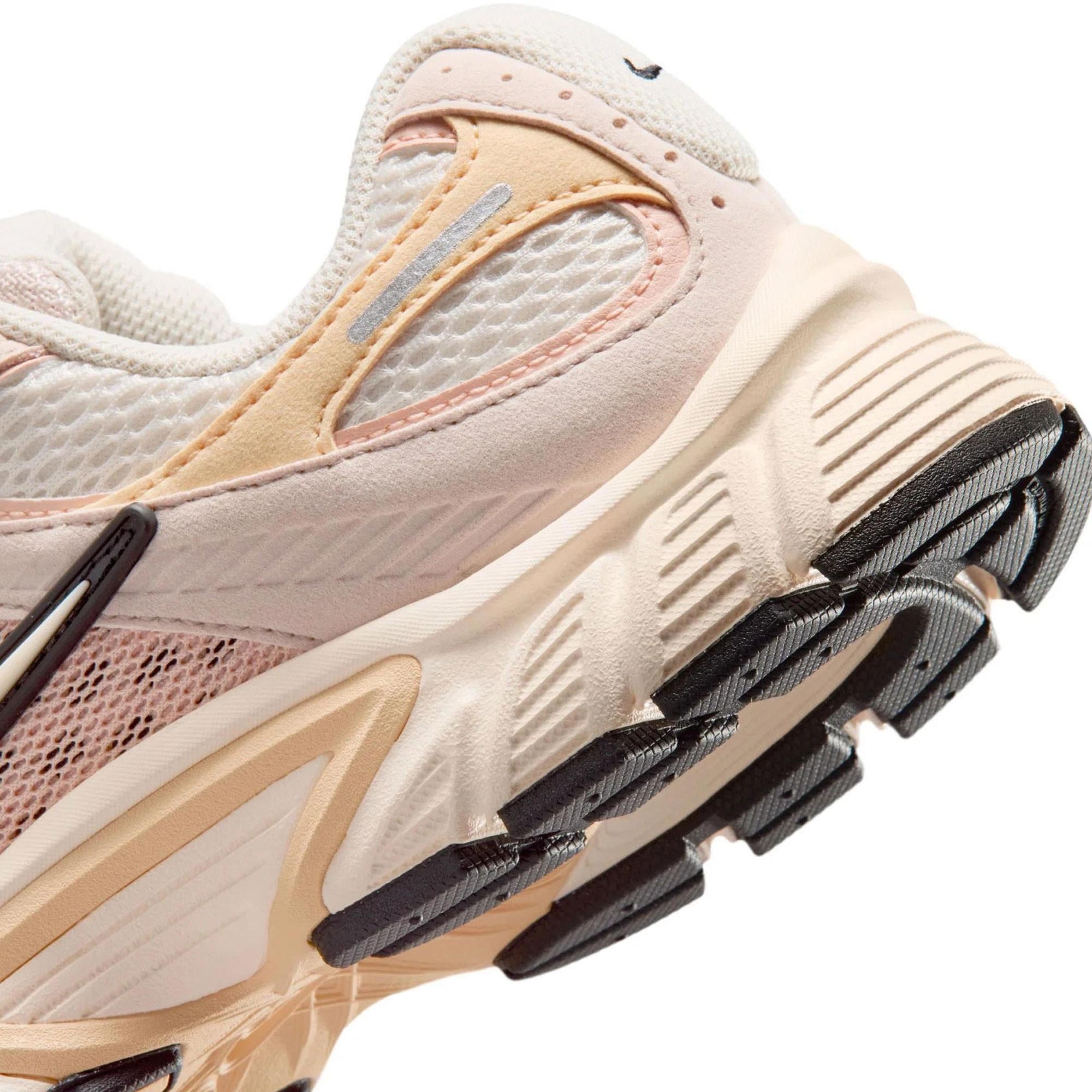 W NIKE V5 RNR - SİYAH(MAT)