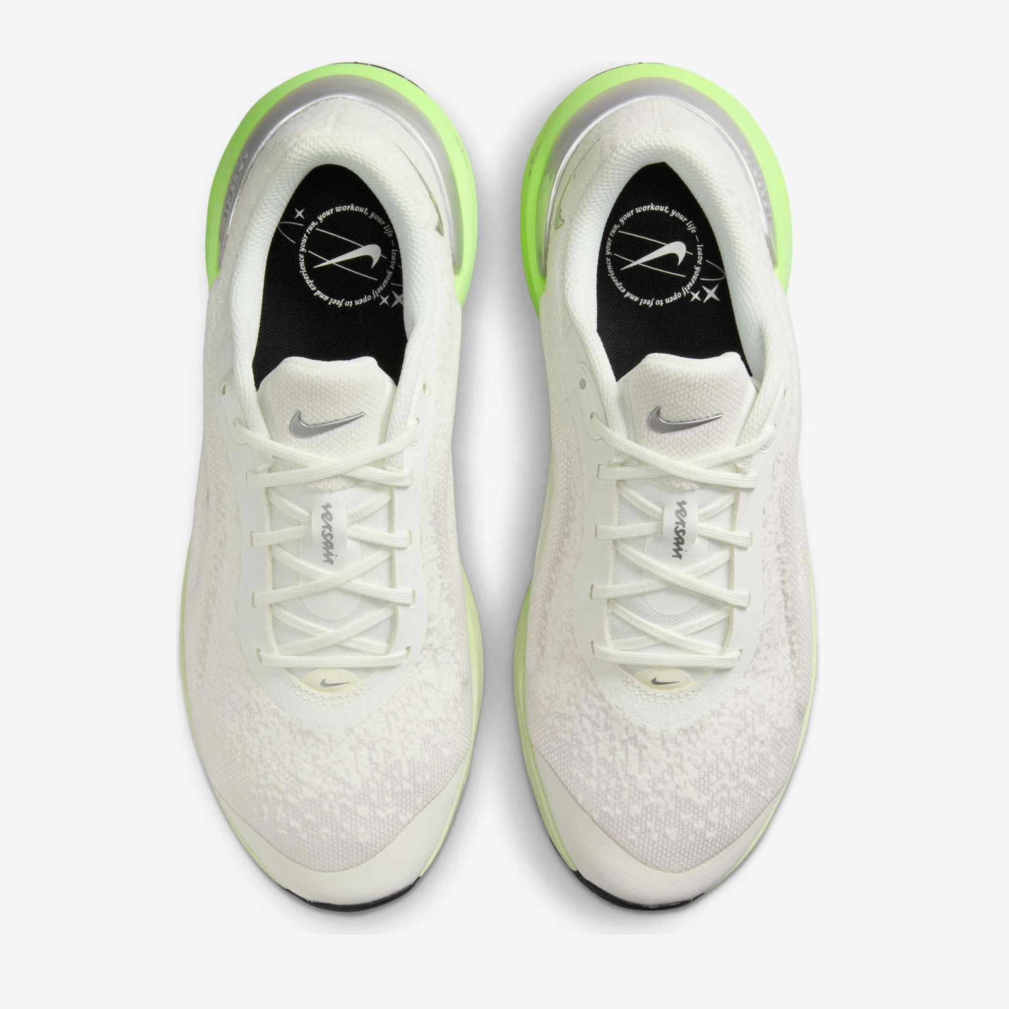 W NIKE VERSAIR SE - TURUNCU