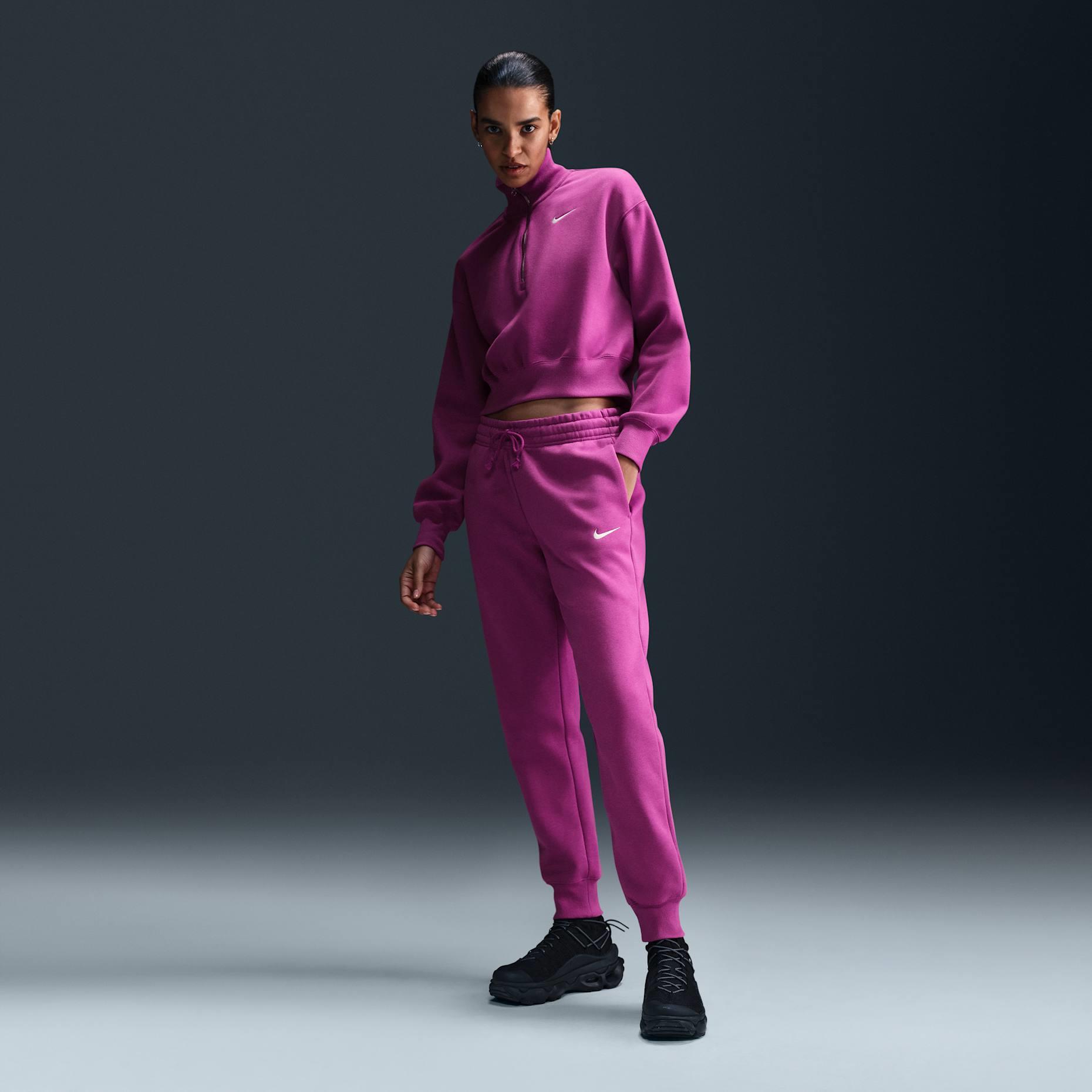 W NSW PHNX FLC MR PANT STD - GRİ/SİY/TUR