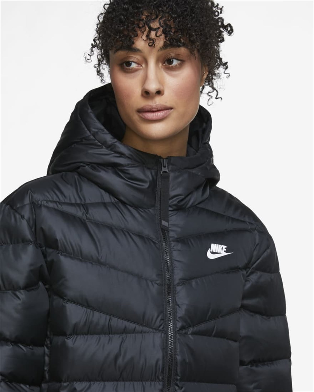 W NSW TF RPL WINDRUNNER HD JKT - BEYAZ