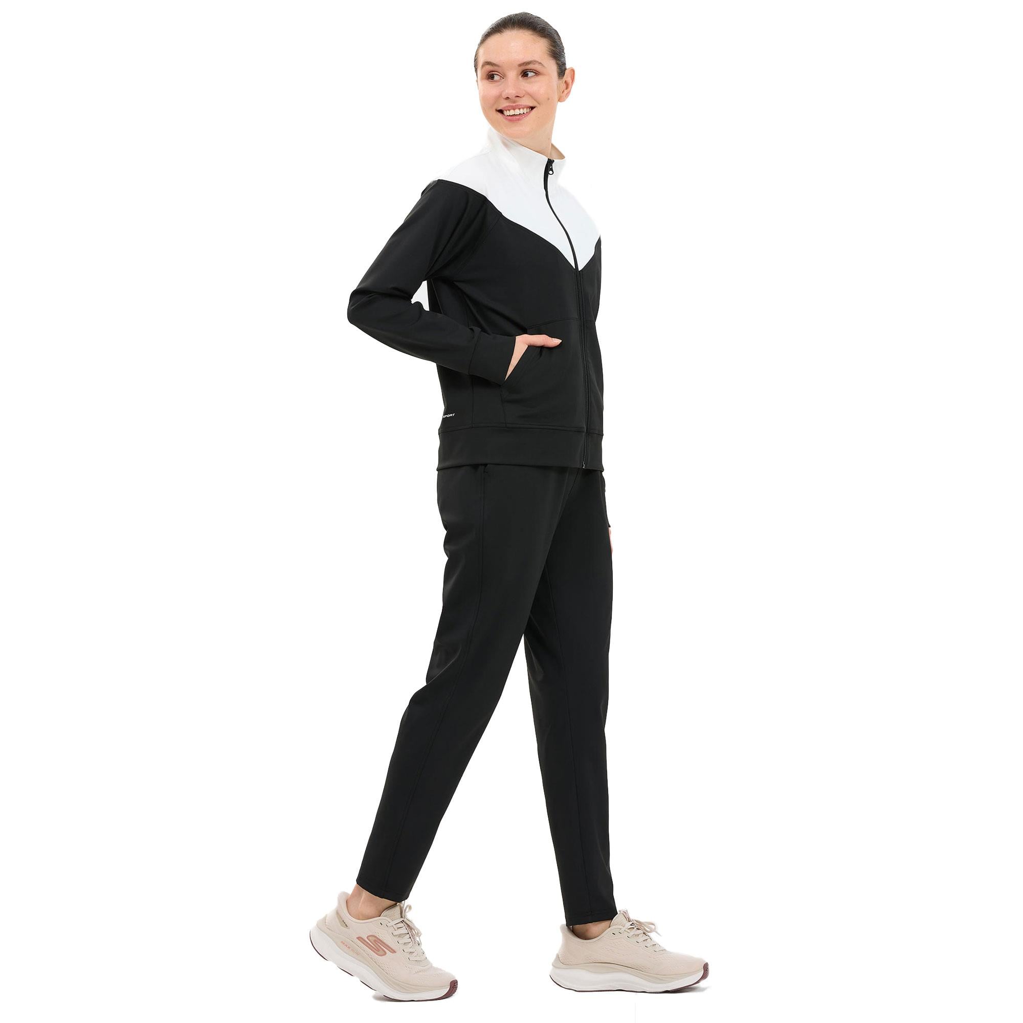 W Performance Coll. Track Suit - 3817