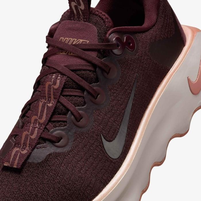 WMNS NIKE MOTIVA - LACİ/GÜMÜŞ