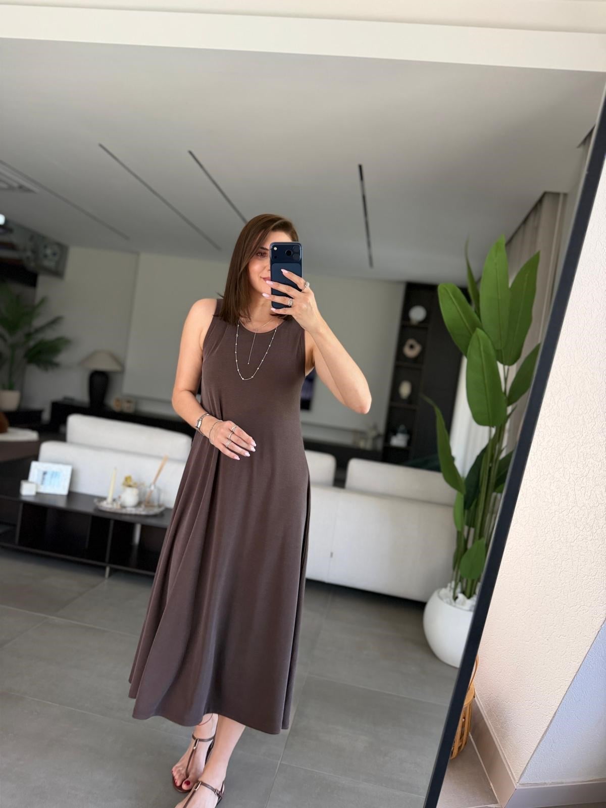 Acı Kahve Arka Düğmeli Kolsuz Pike Elbise