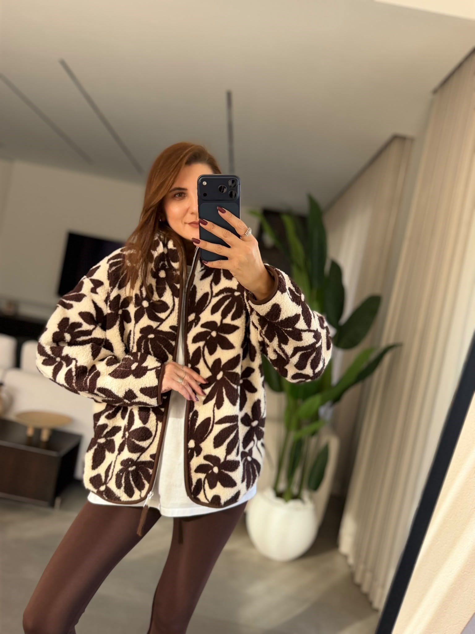 Acı Kahve Çiçek Desenli Peluş Ceket