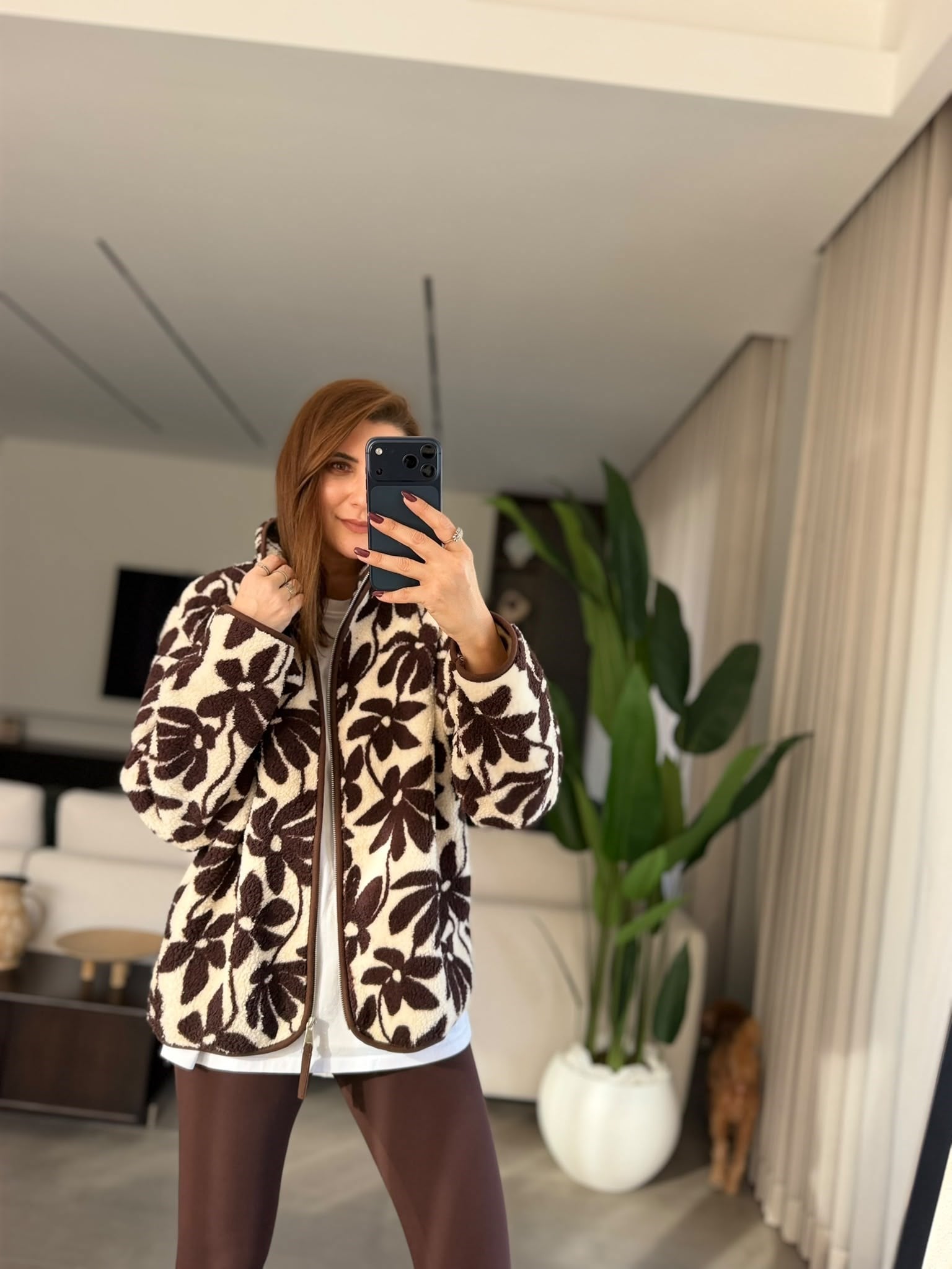 Acı Kahve Çiçek Desenli Peluş Ceket