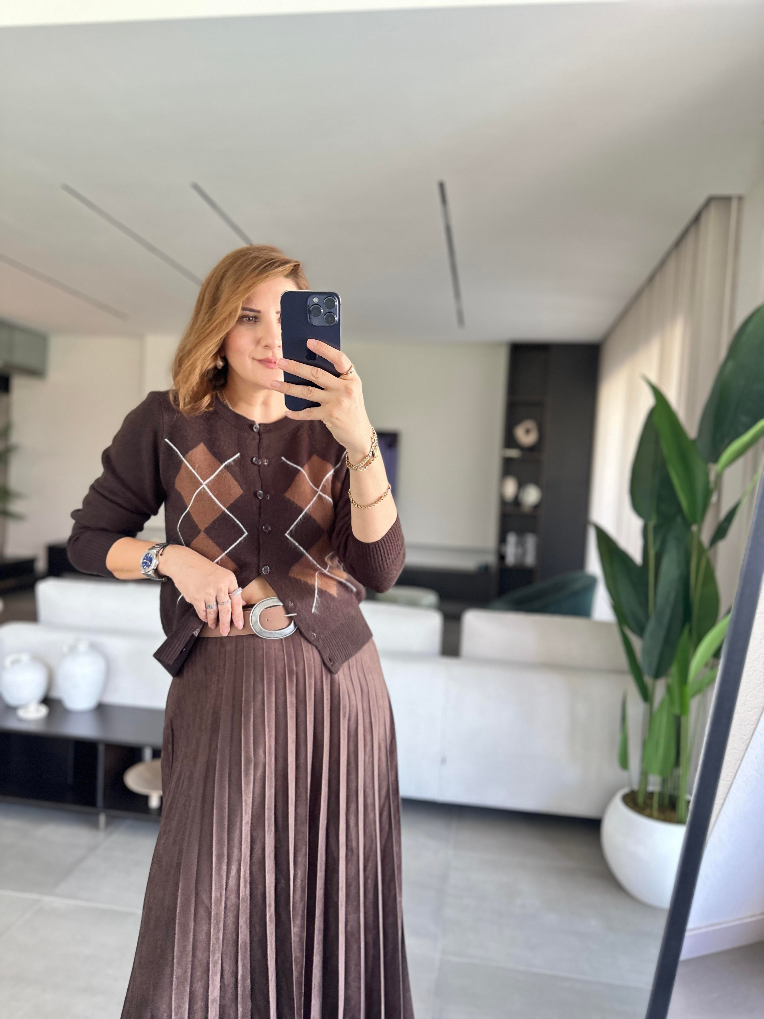 Acı Kahve Düğmeli Desenli Hırka