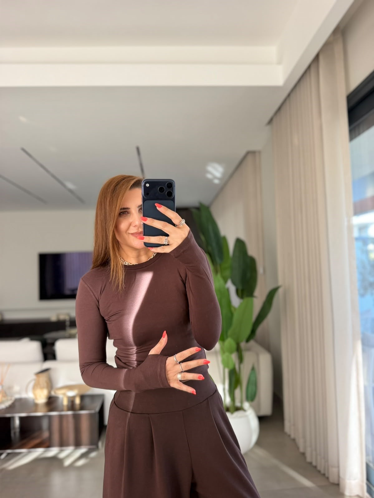 Acı Kahve Elan Parmak Geçmeli Uzun Kollu Bluz