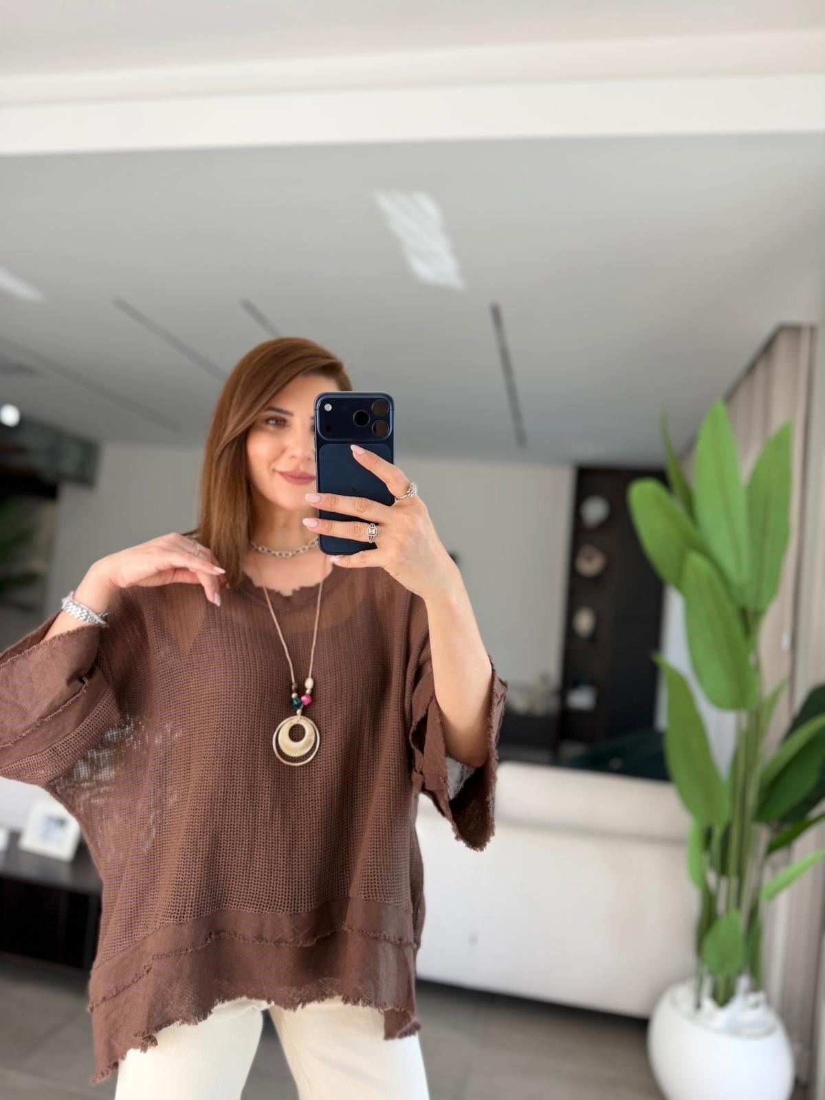 Acı Kahve Kolye Detaylı File Bluz