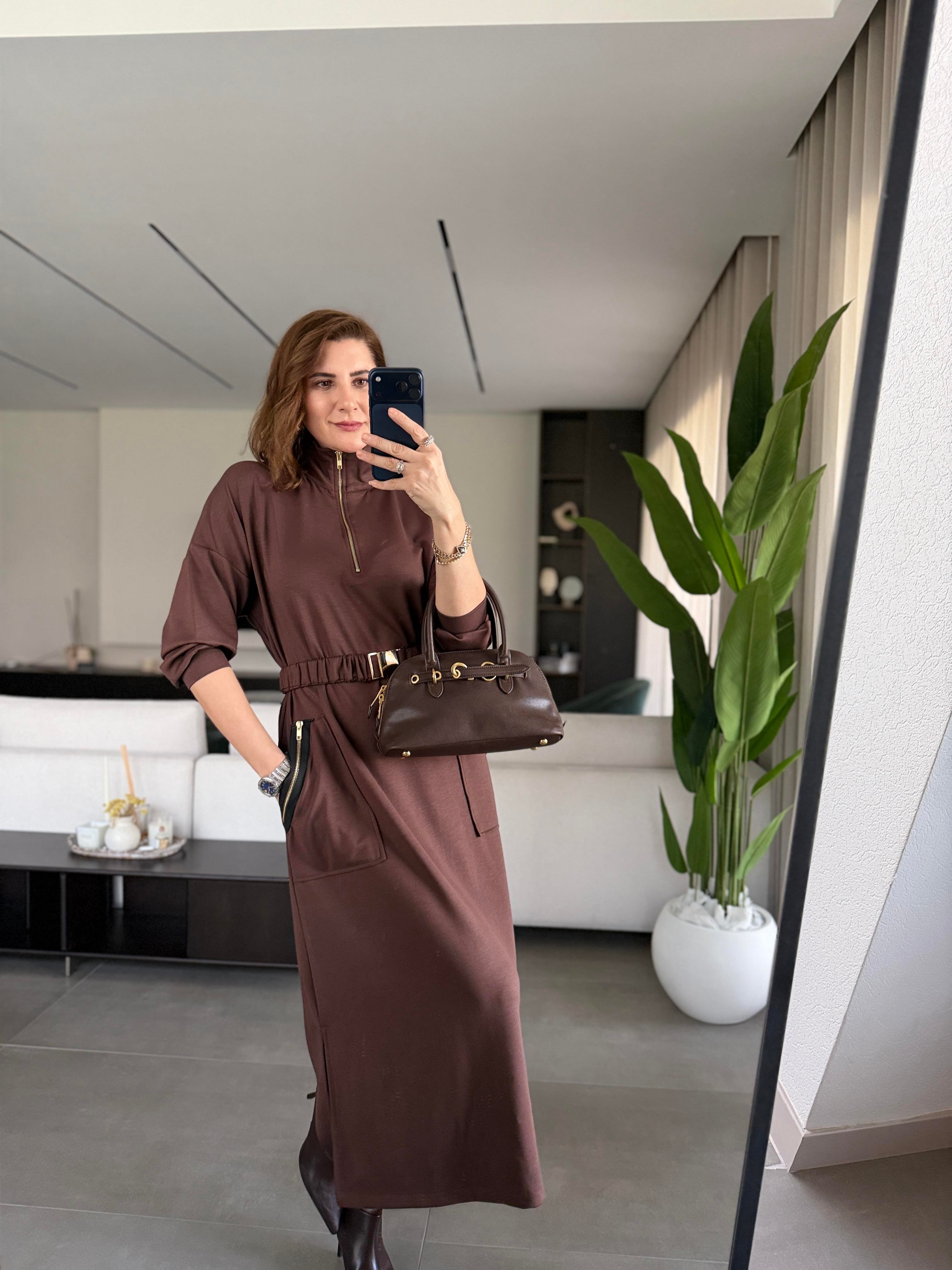 Acı Kahve Modal Fermuar Detaylı Kemerli Elbise
