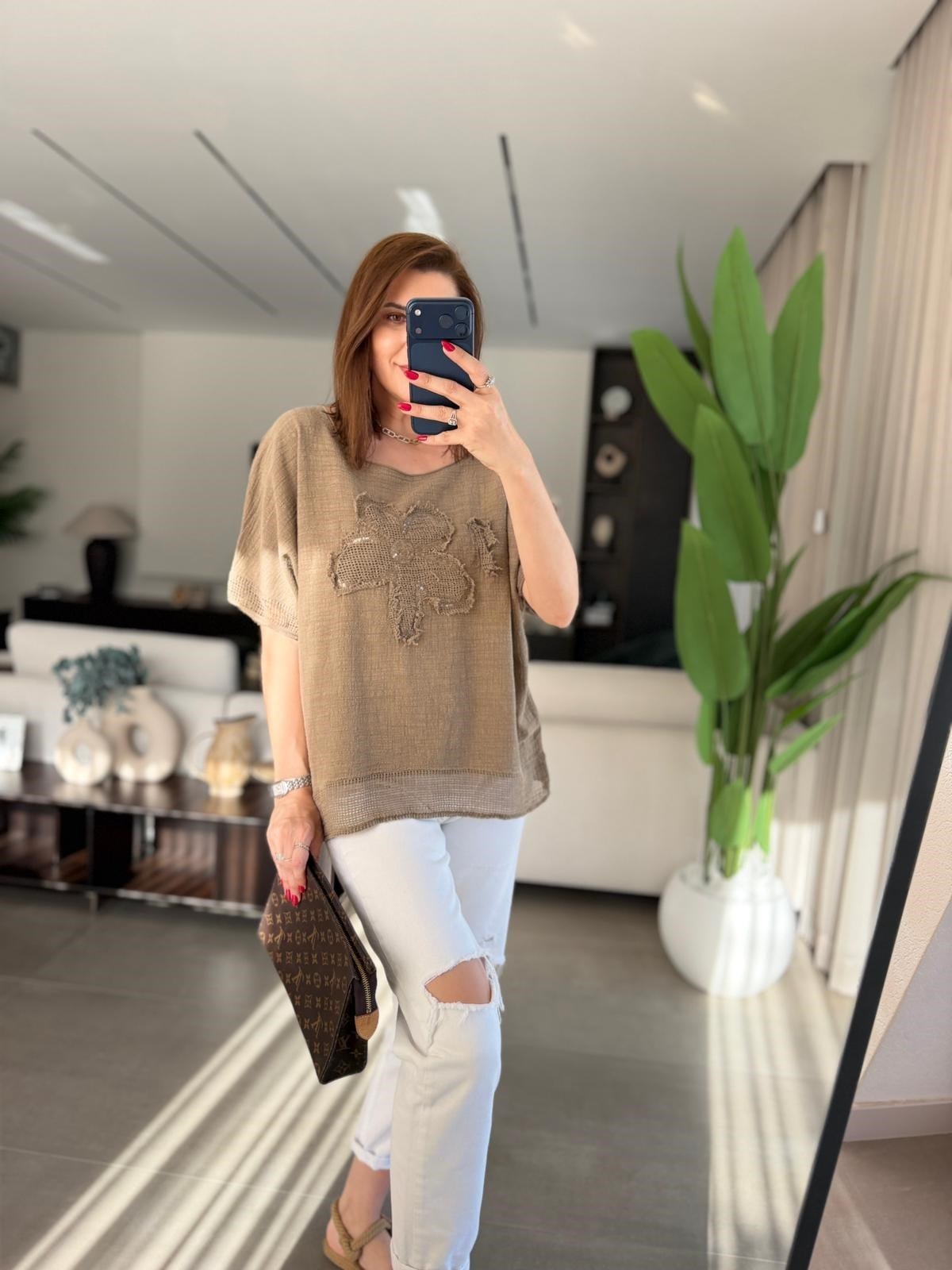 Acı Kahve  Papatya Pullu Keten Bluz