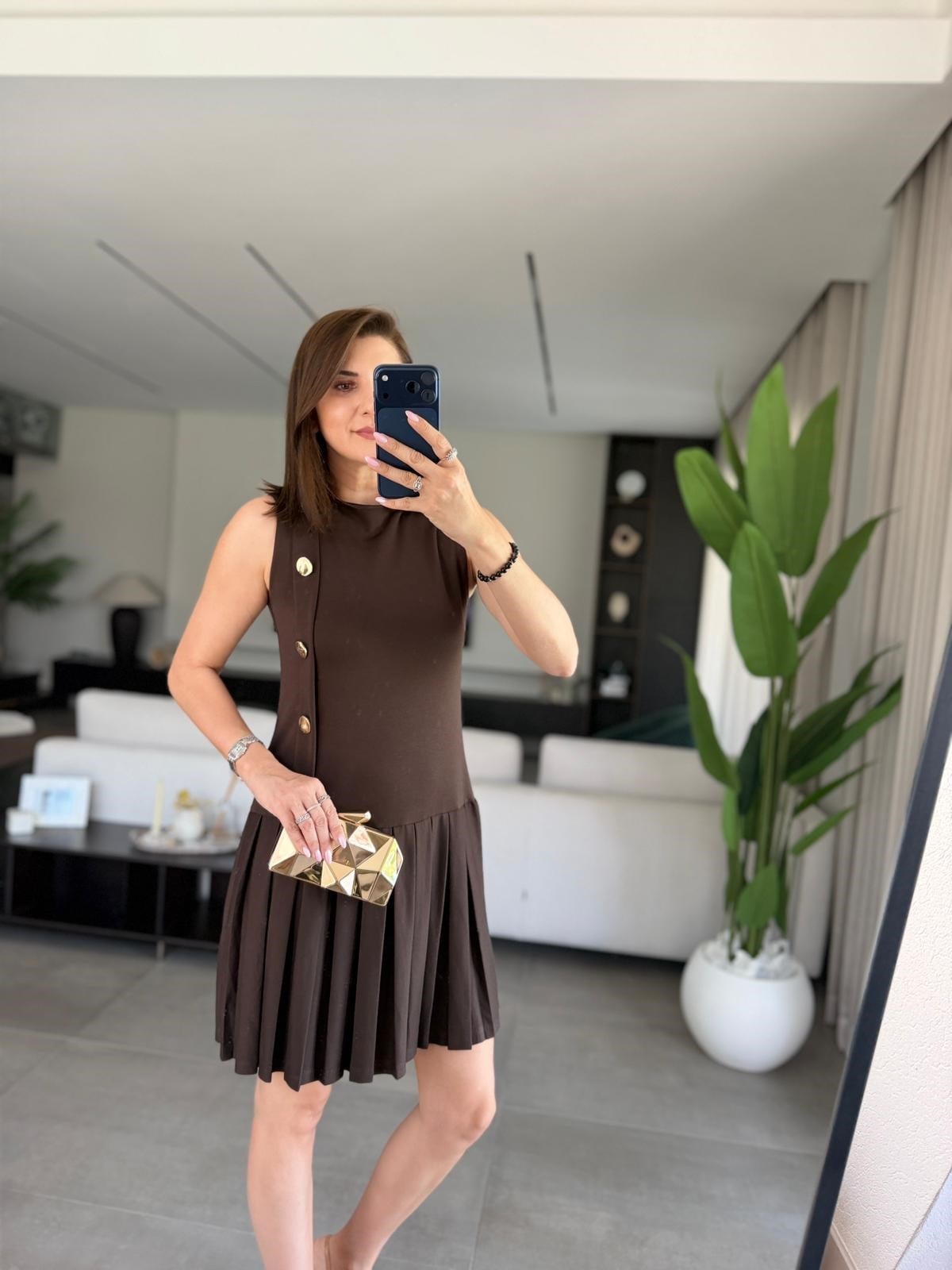 Acı Kahve Pliseli Düğme Detay Elbise