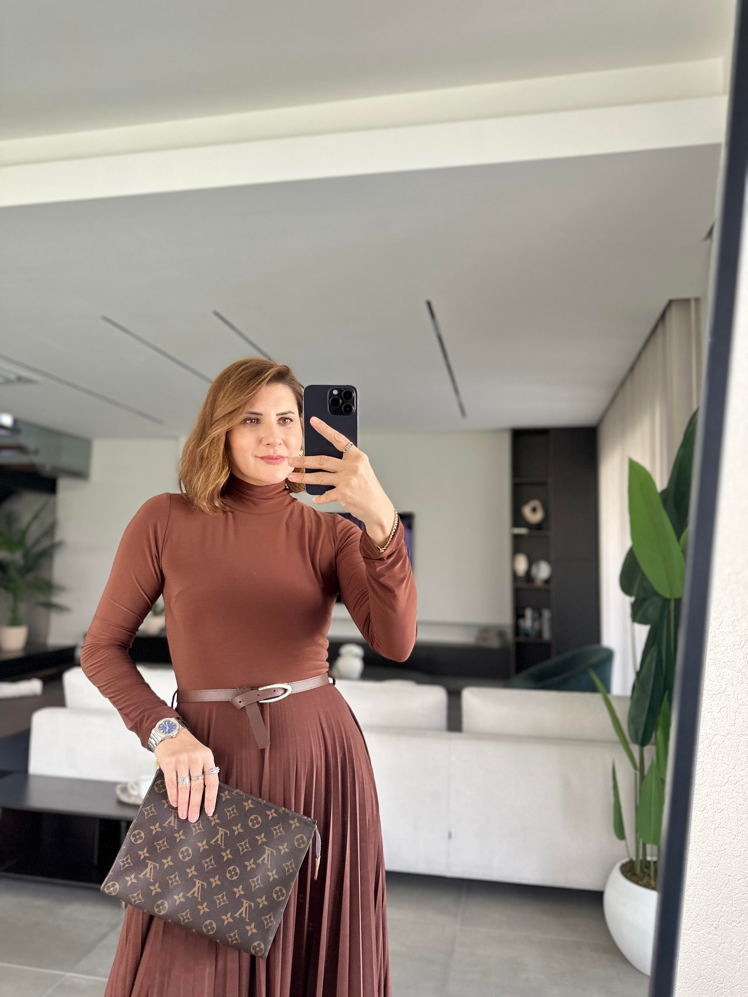 Acı Kahve Sandy Kemer Detaylı Piliseli Elbise