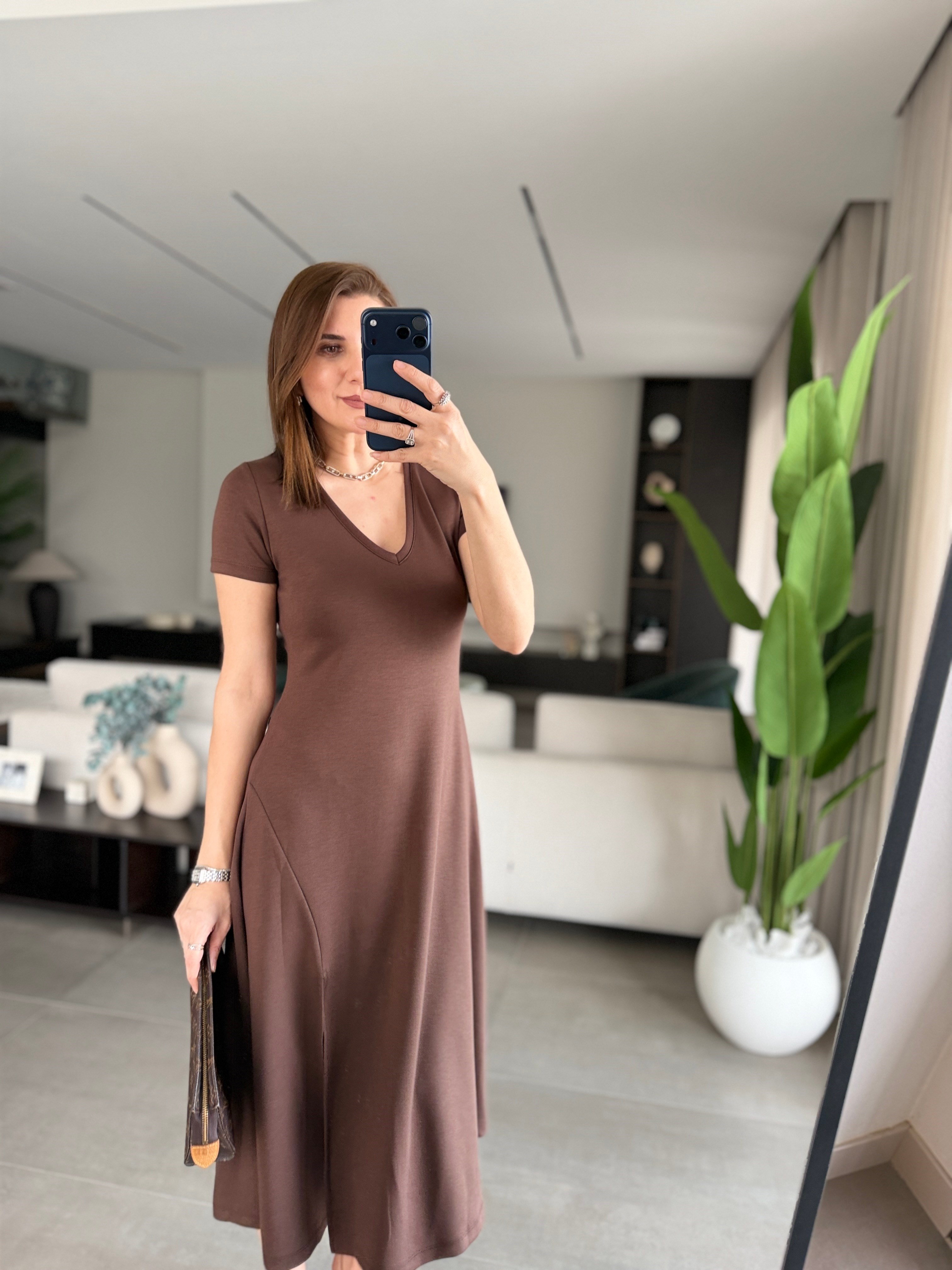 Acı Kahve  V Yaka Yırtmaçlı Modal Elbise