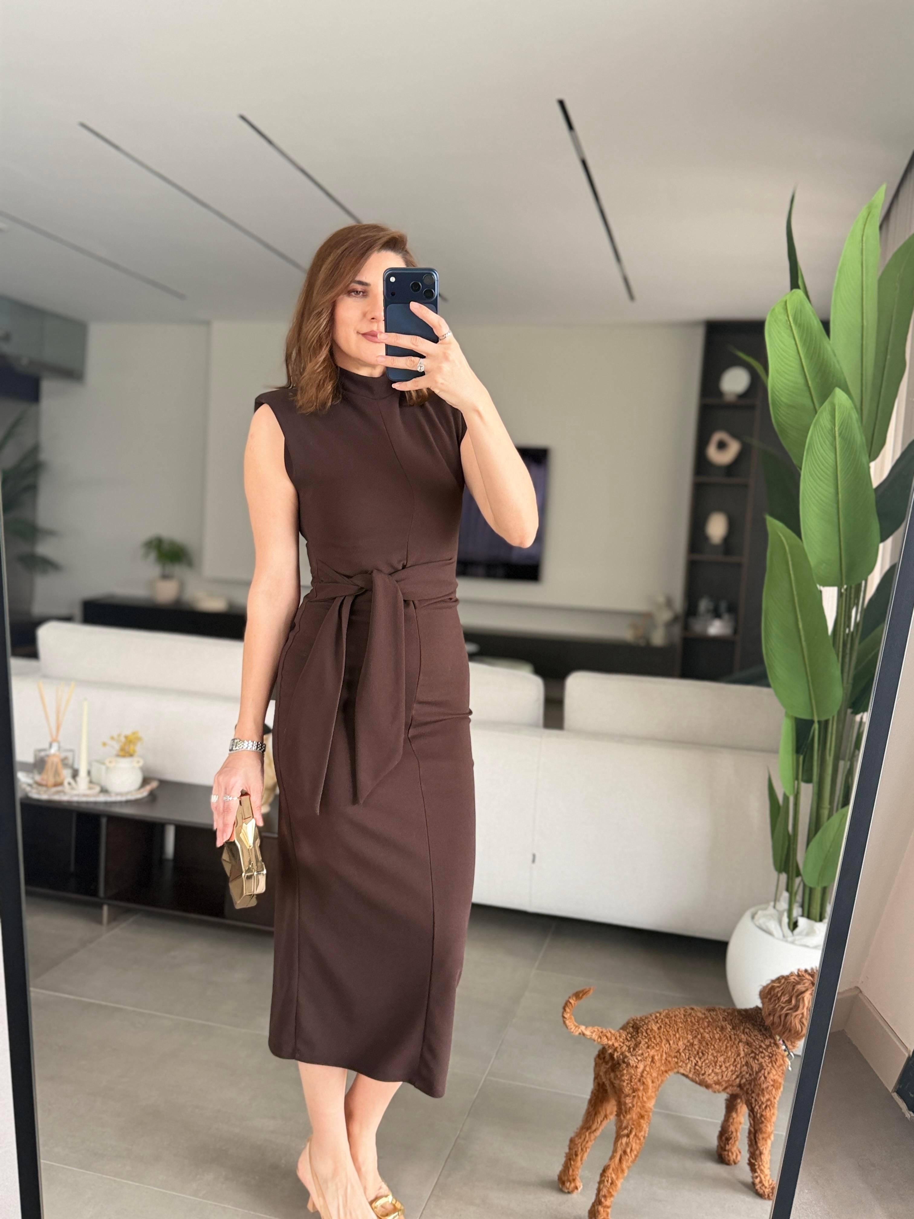 Acı Kahve Vatkalı Kolsuz Kuşaklı Elbise