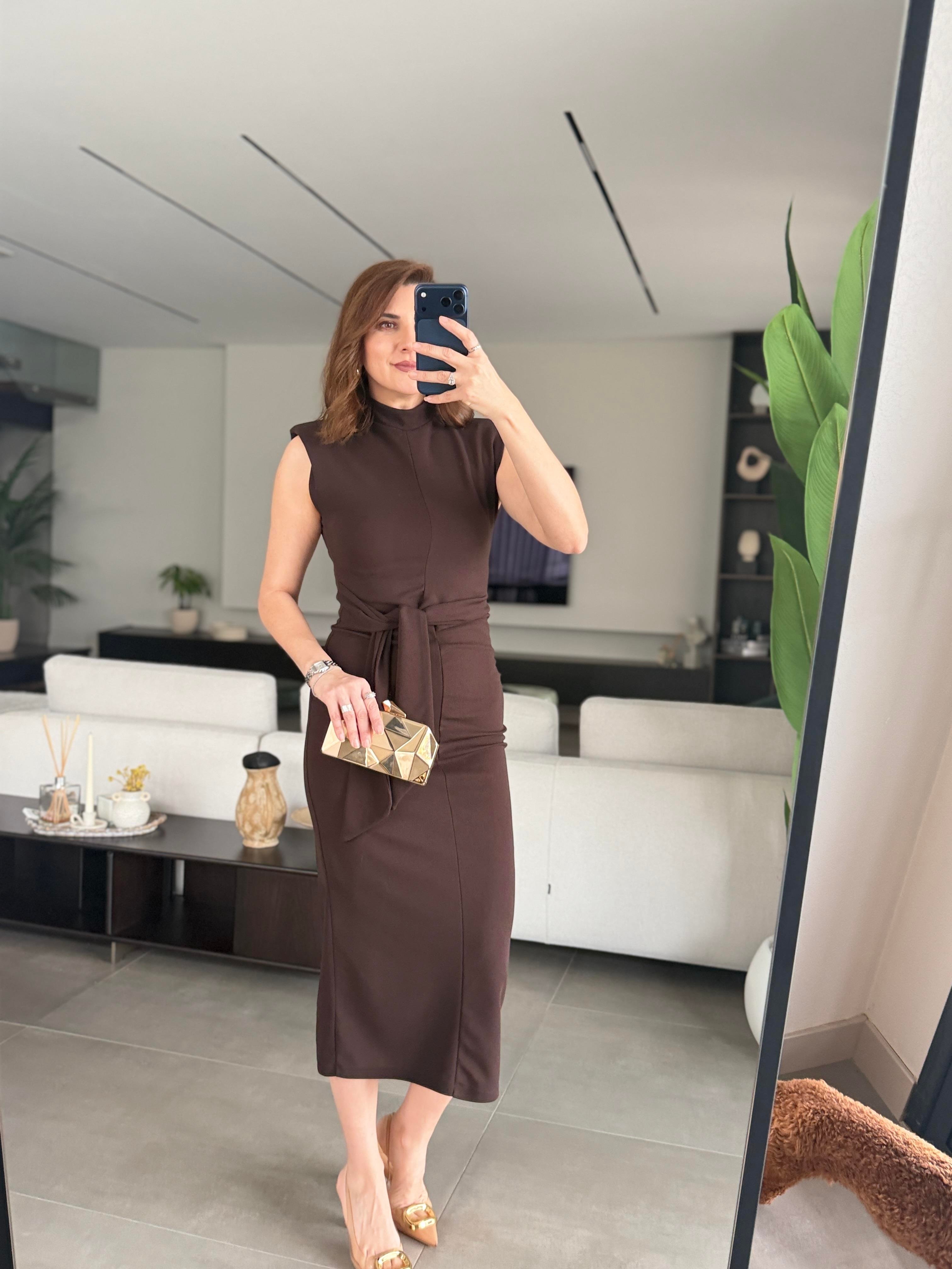 Acı Kahve Vatkalı Kolsuz Kuşaklı Elbise