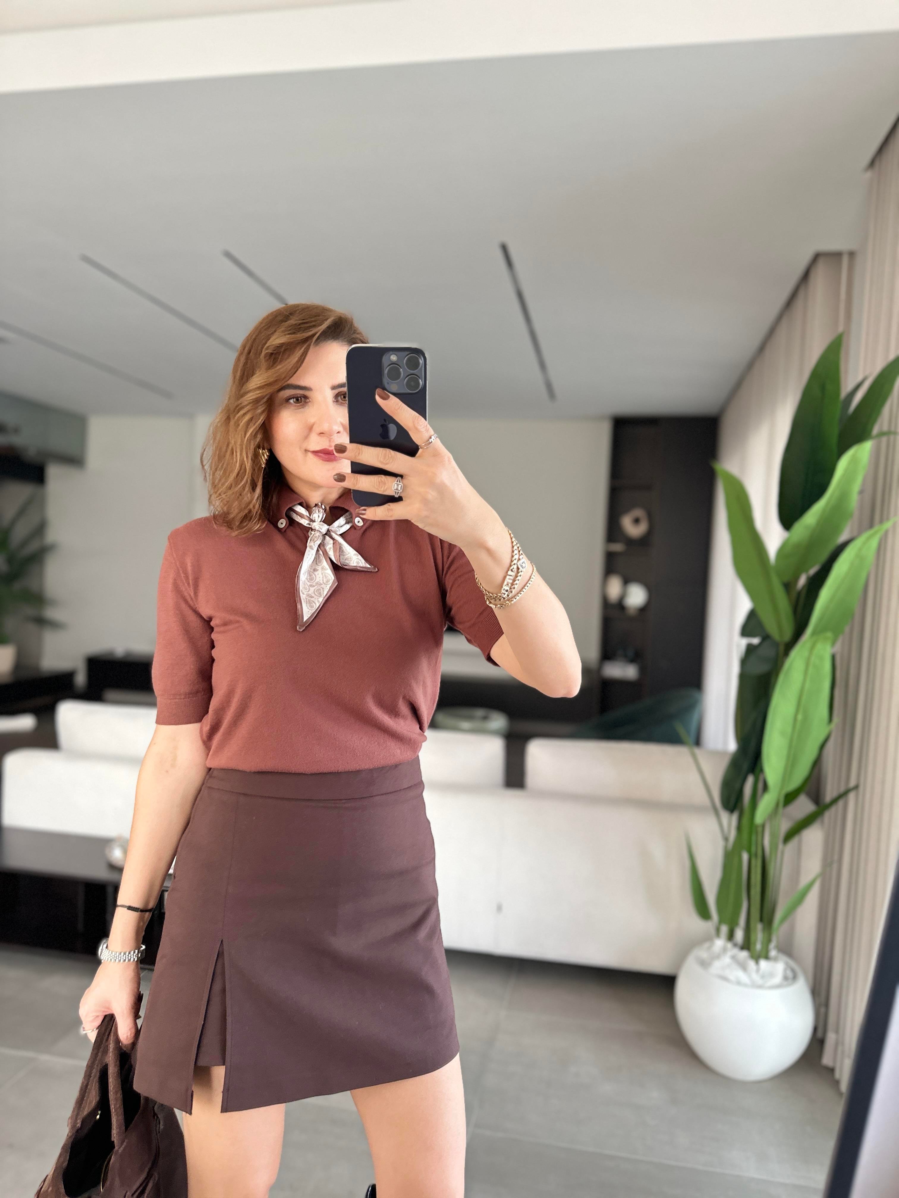 Acı Kahve Yırtmaç Detaylı Şort Etek