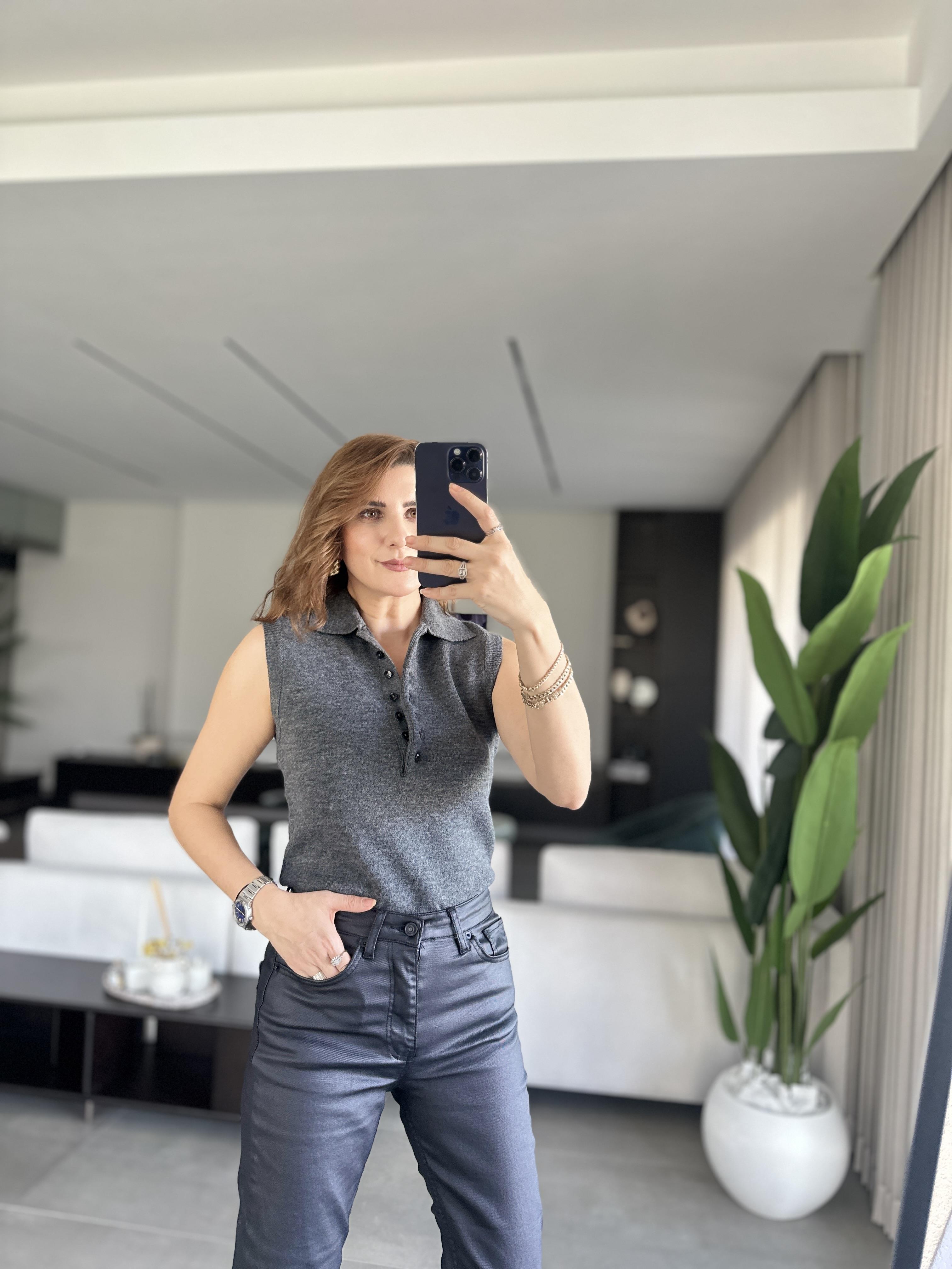 Antrasit Kolsuz Düğmeli Triko