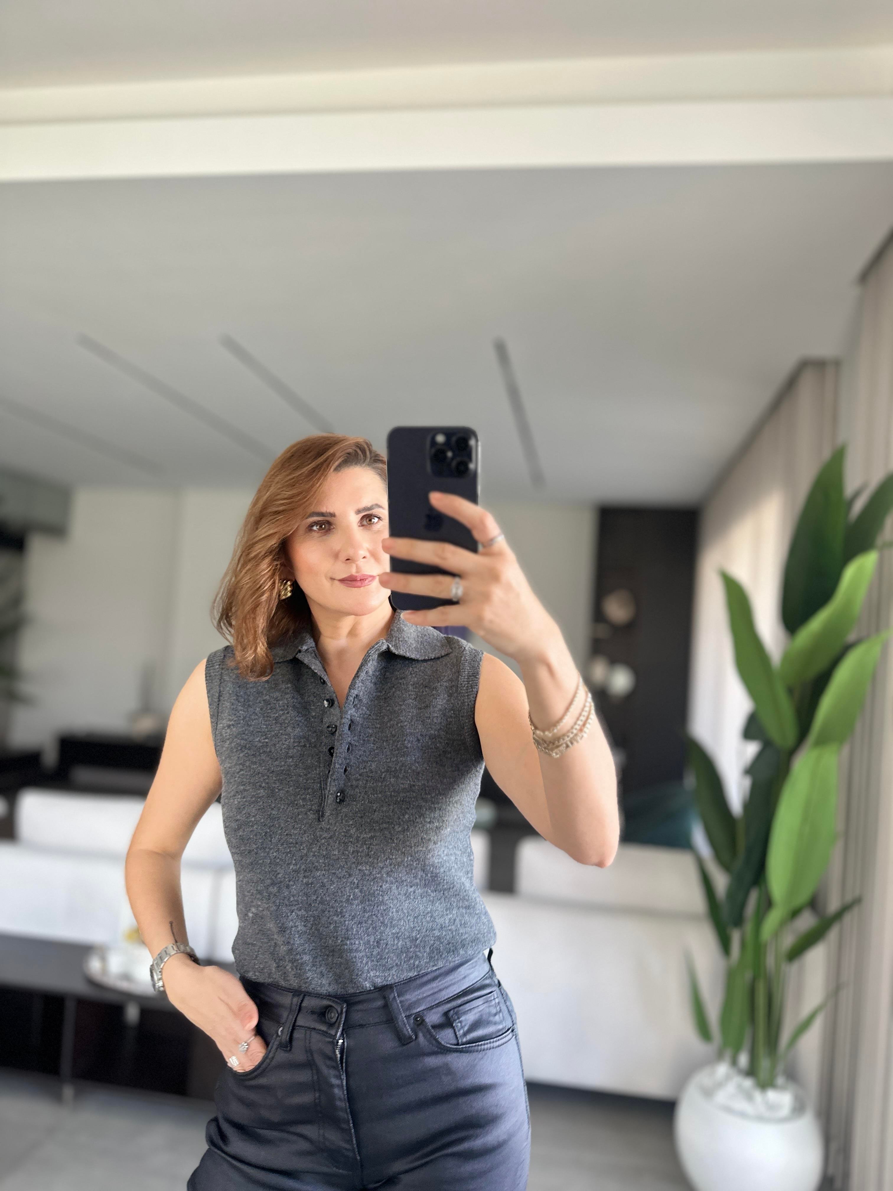Antrasit Kolsuz Düğmeli Triko