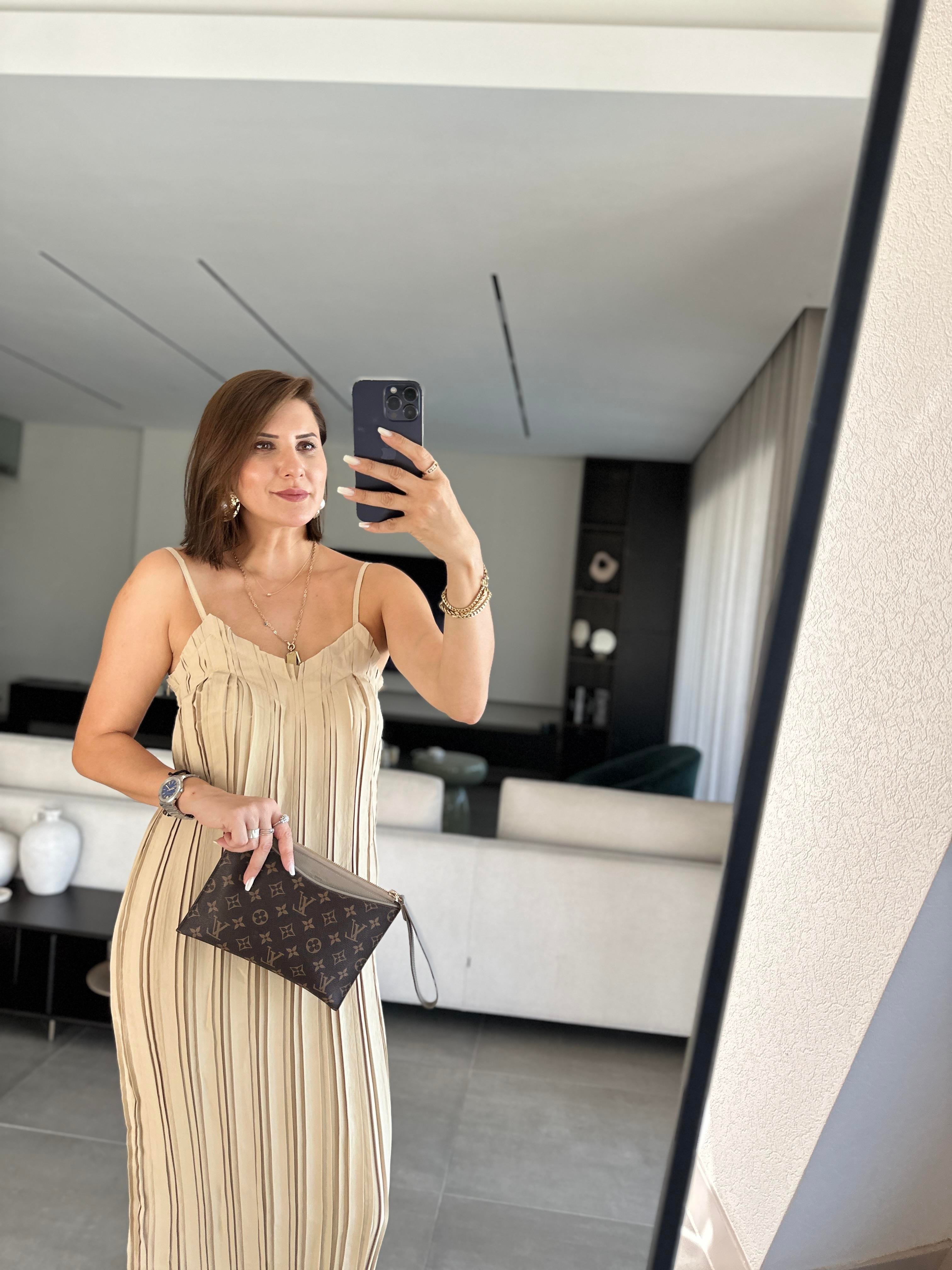 Arlo Piliseli Elbise