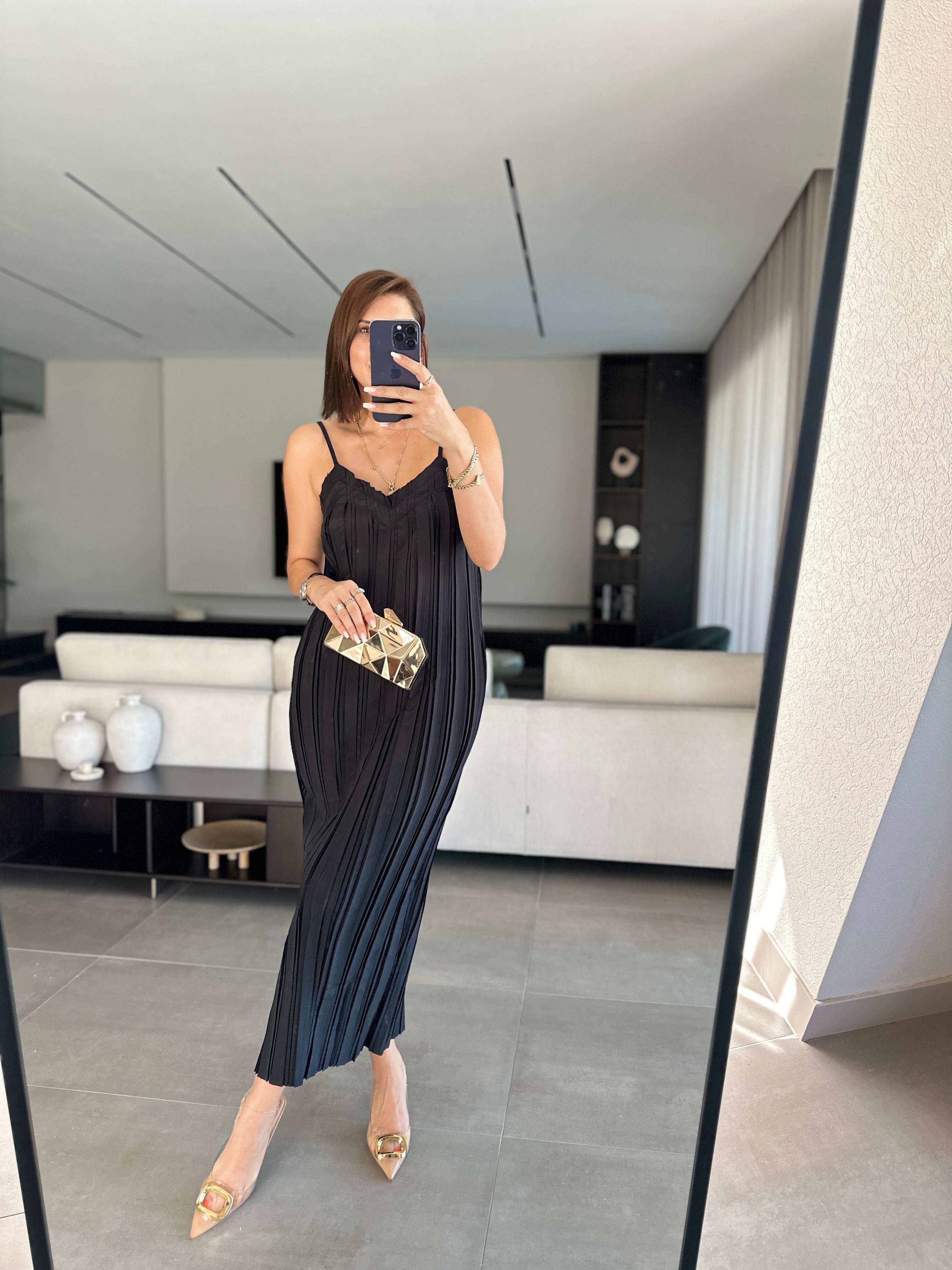 Arlo Piliseli Elbise