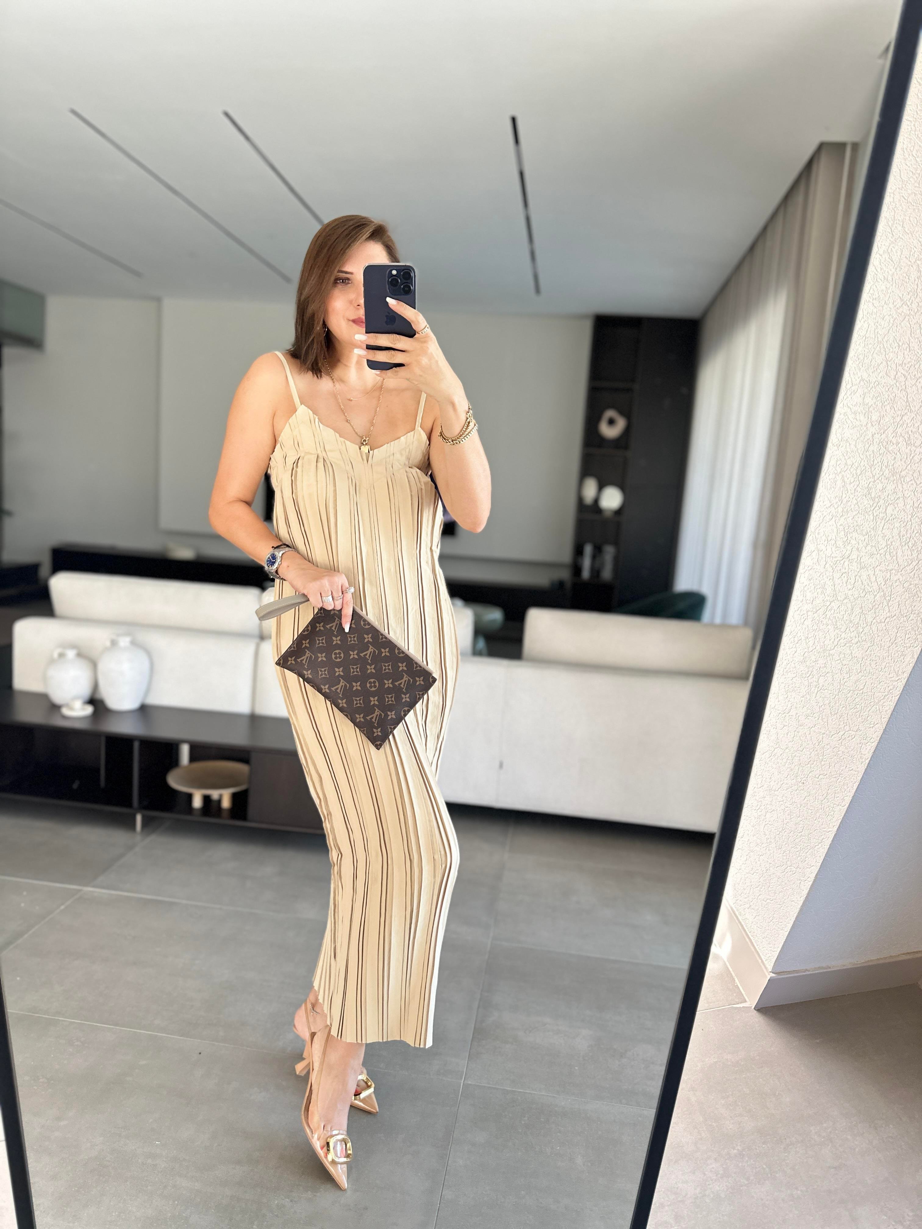 Arlo Piliseli Elbise