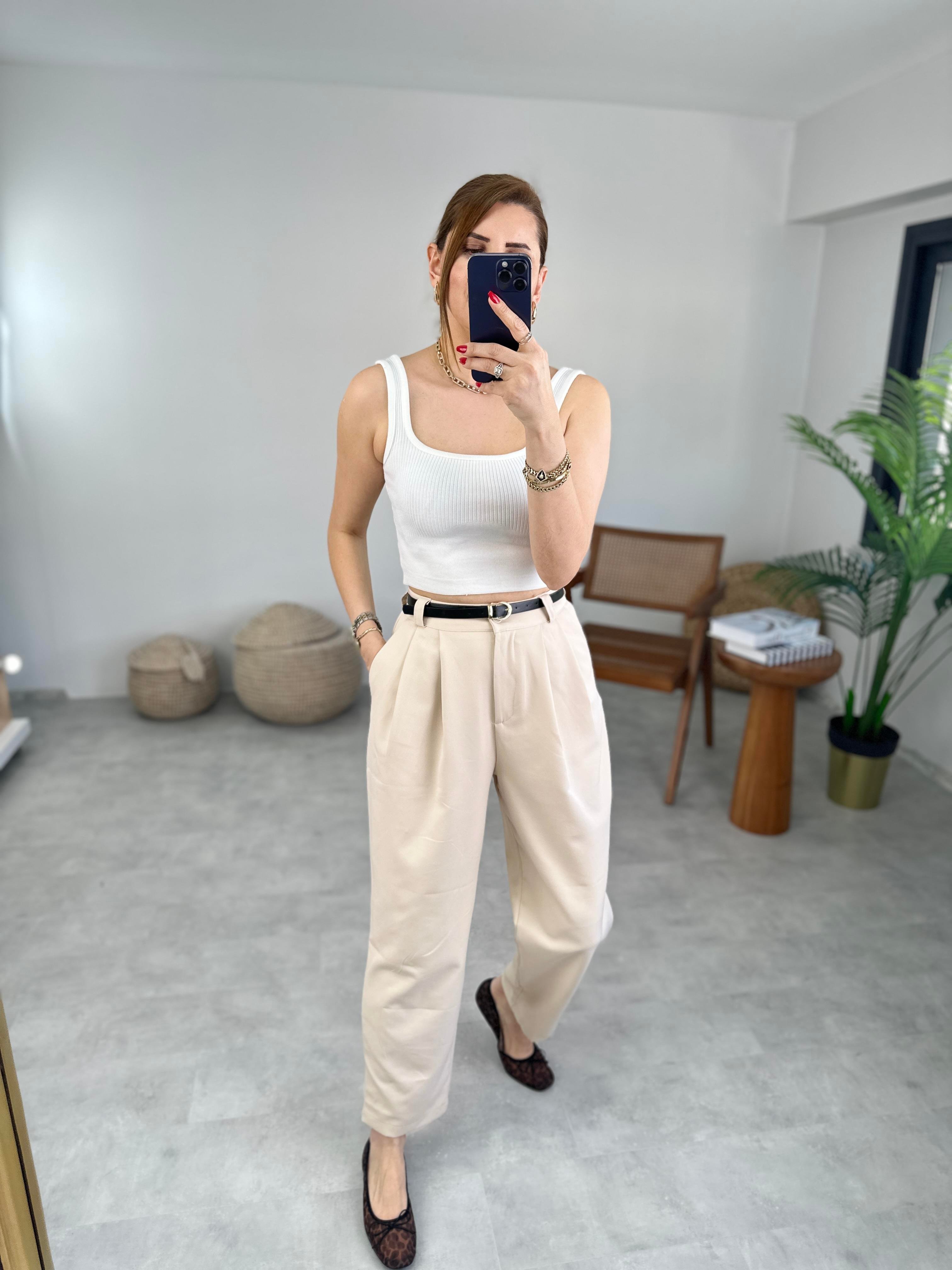 Bej Beli Kemerli Pantolon