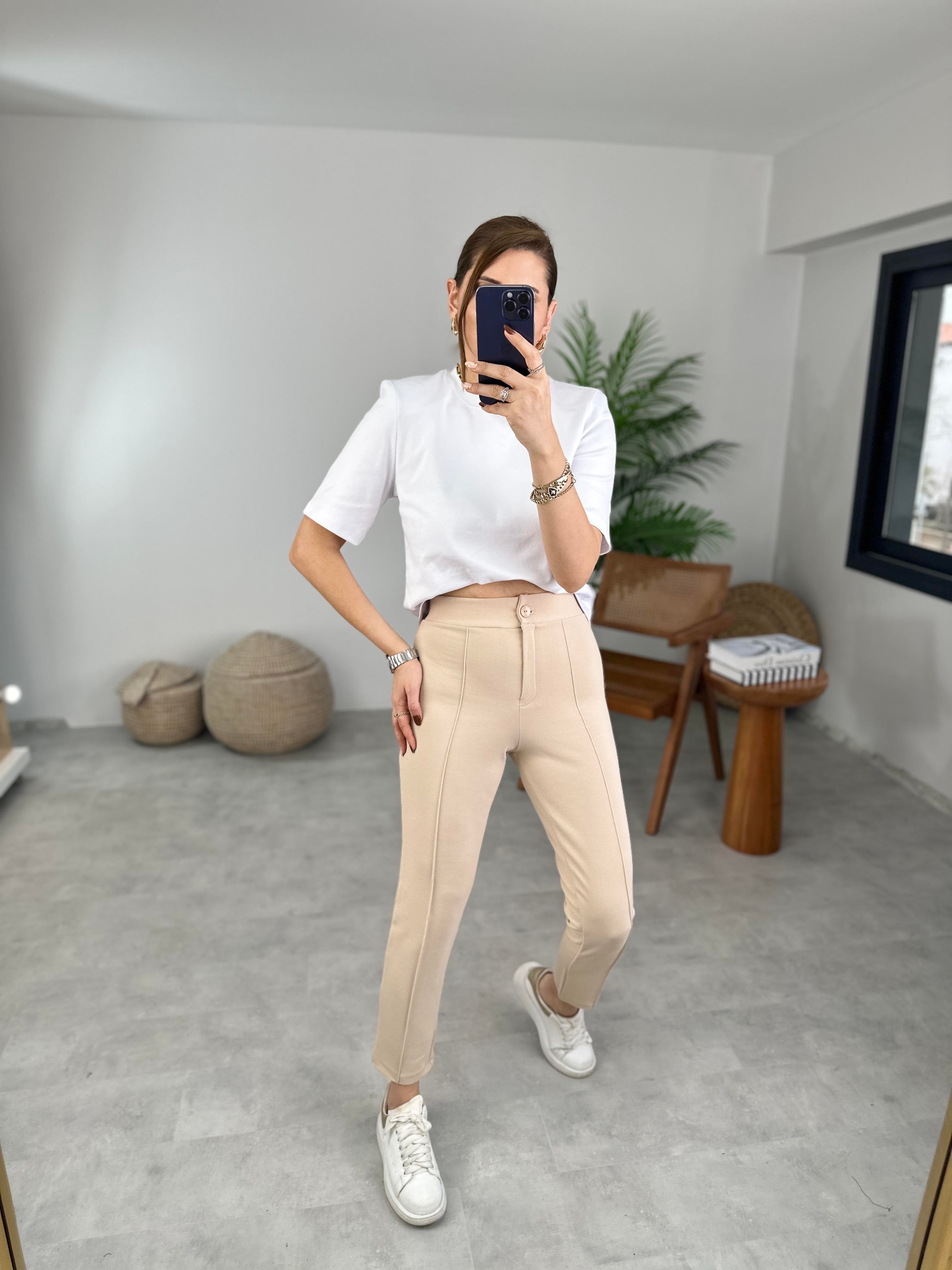 Bej Çimalı Dar Paça Pantolon
