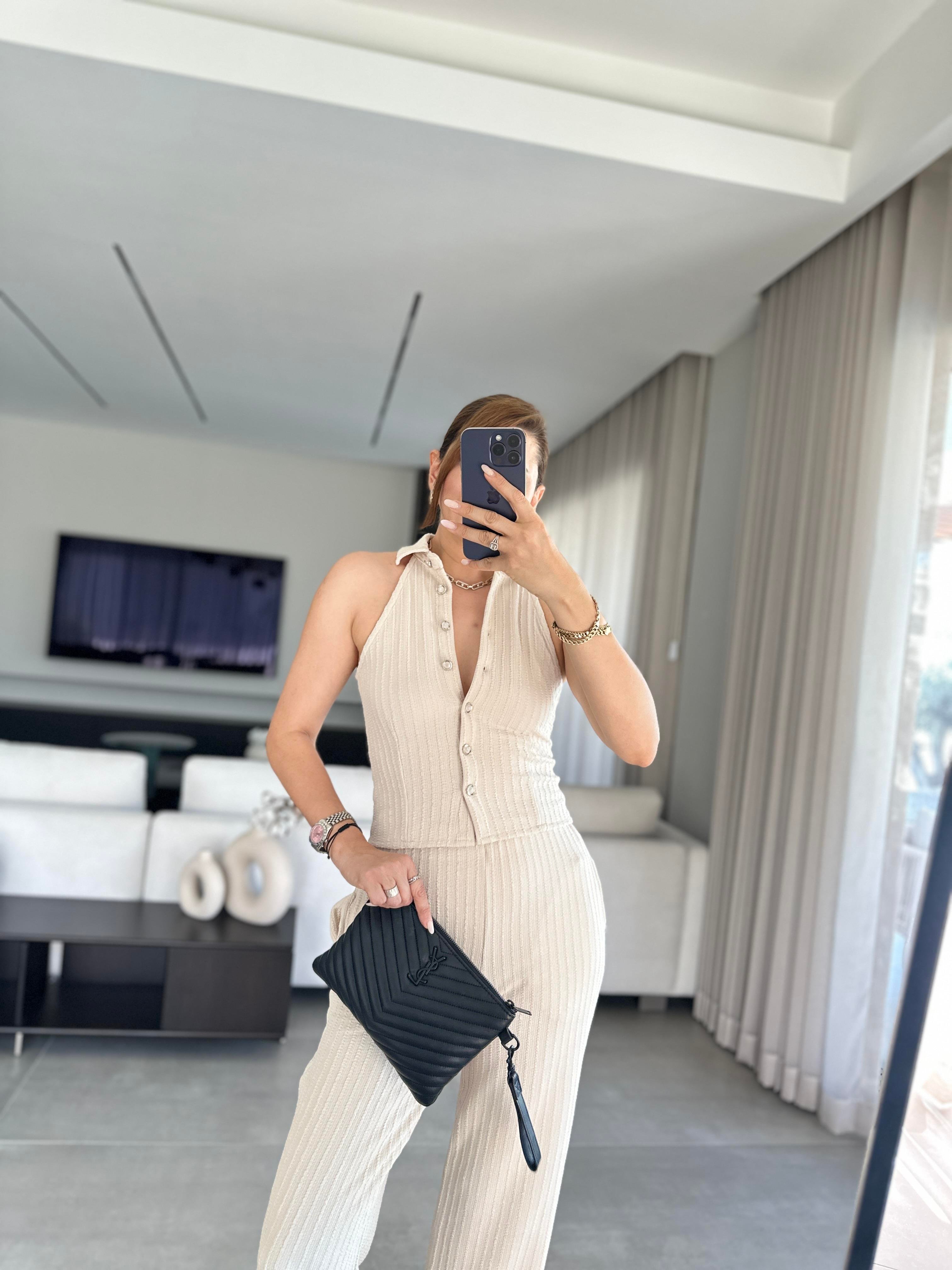 Bej Düğmeli Halter Yaka Pantolon Takım