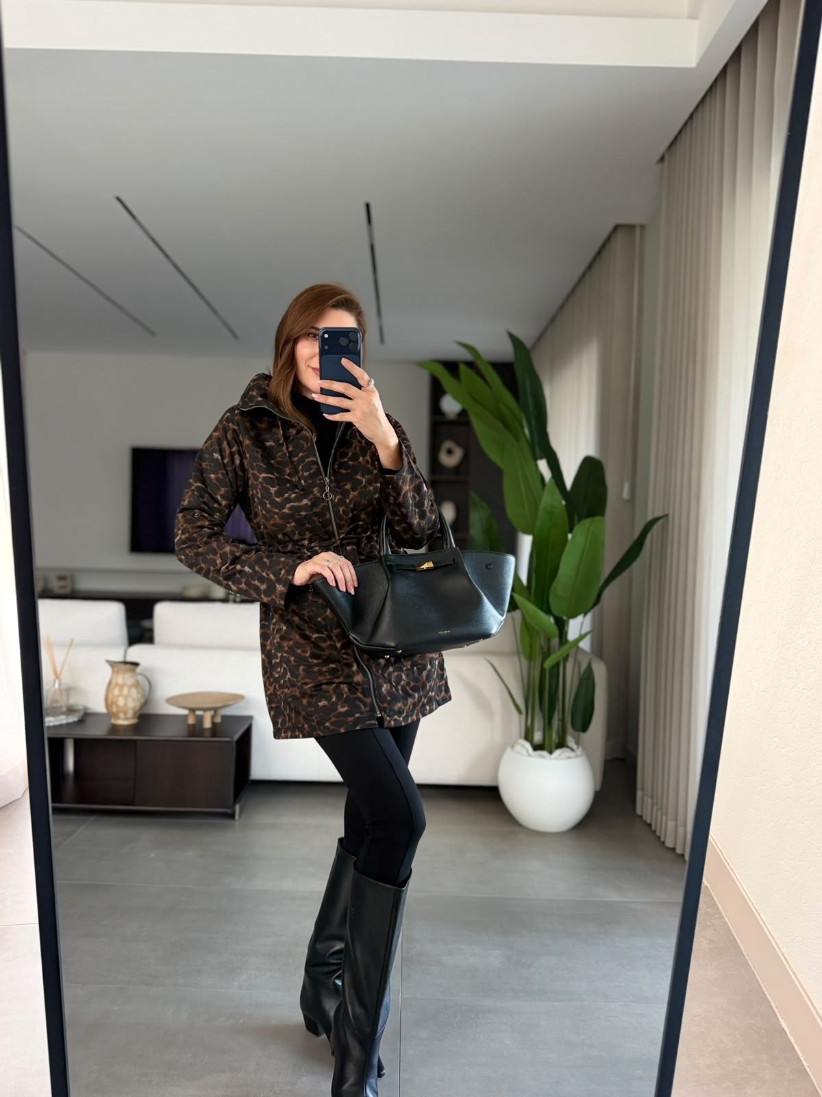 Bel Lastikli Leopar Ceket
