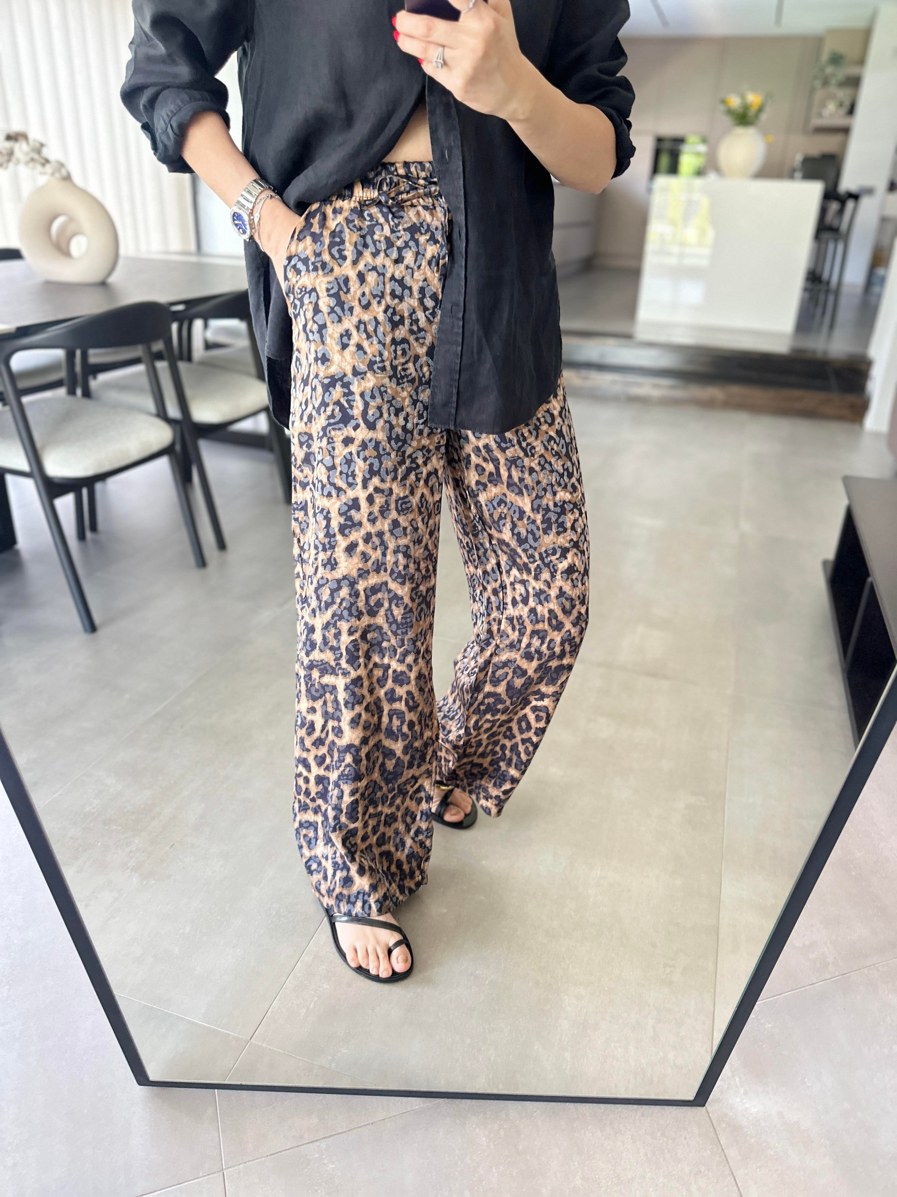 Bel Lastikli Leopar Desenli Pantolon